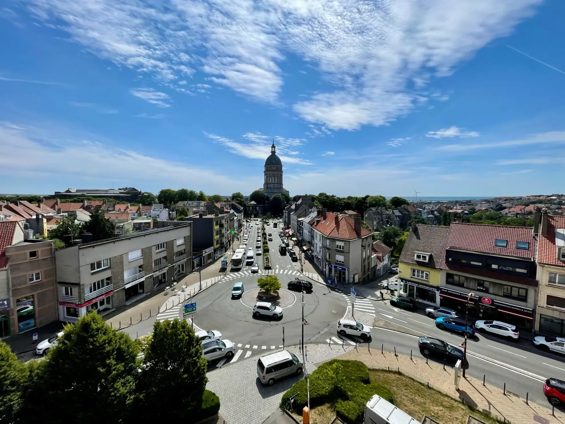 Appartement de standing avec 3 chambres, cave et parking à Boulogne-sur-Mer 