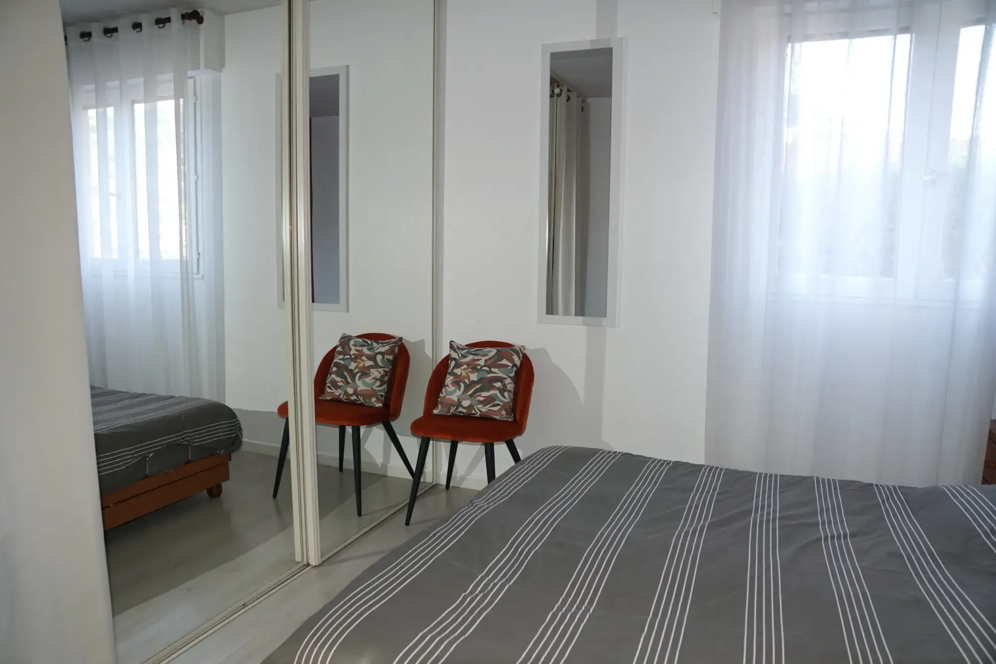 Appartement 2 pièces avec terrasse, jardin privé et parking à Cavalaire-sur-Mer 