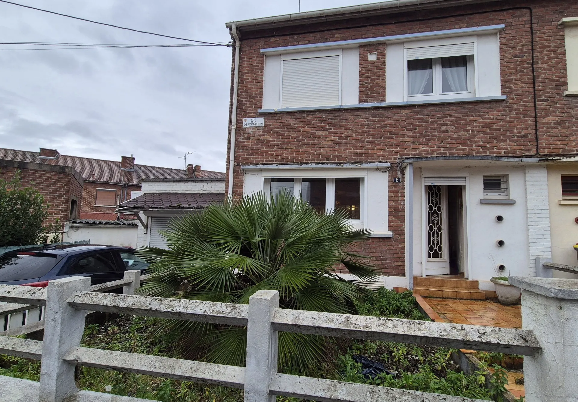 Maison à Harnes de 97 m² avec garage et jardin, à rénover