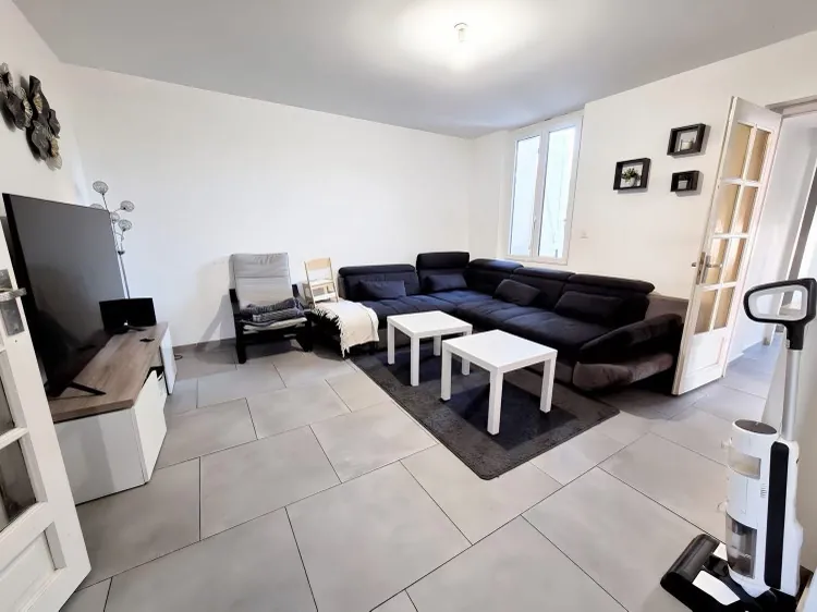 Maison 3 pièces à Port de Bouc avec terrain de 200 m² 