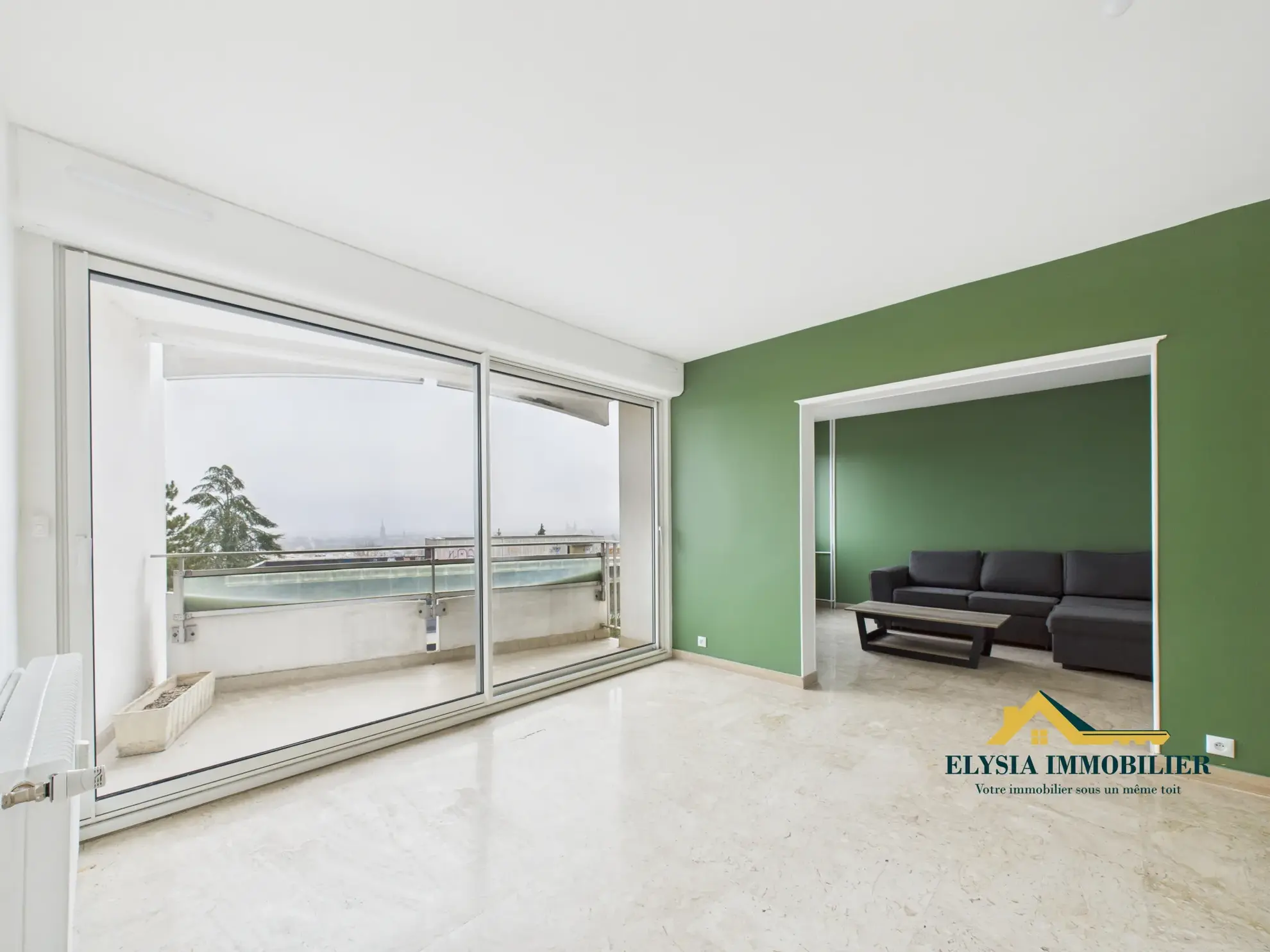 Appartement T4 rénové de 84,80 m² avec balcon à Nancy en vente 