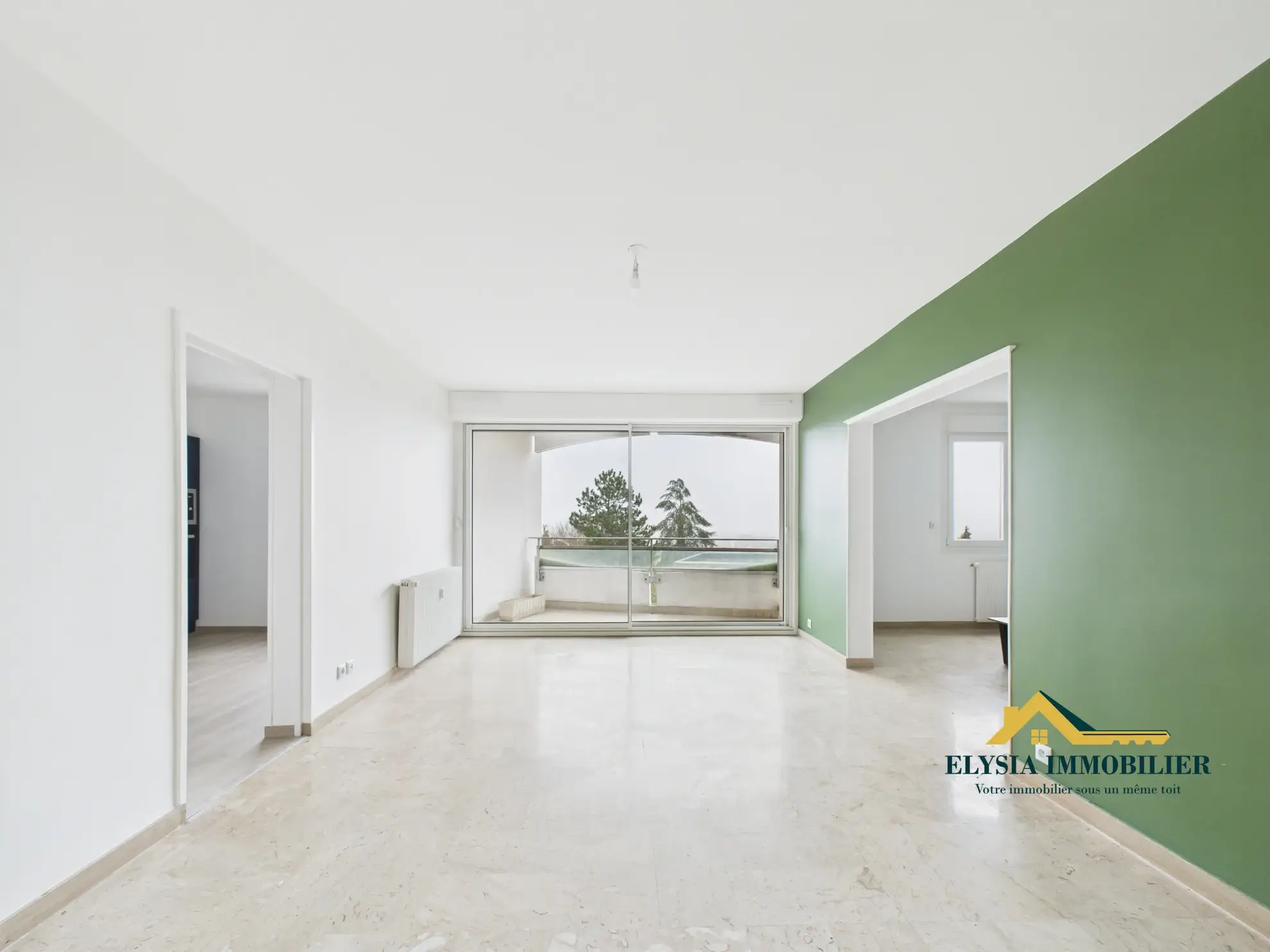 Appartement T4 rénové de 84,80 m² avec balcon à Nancy en vente 