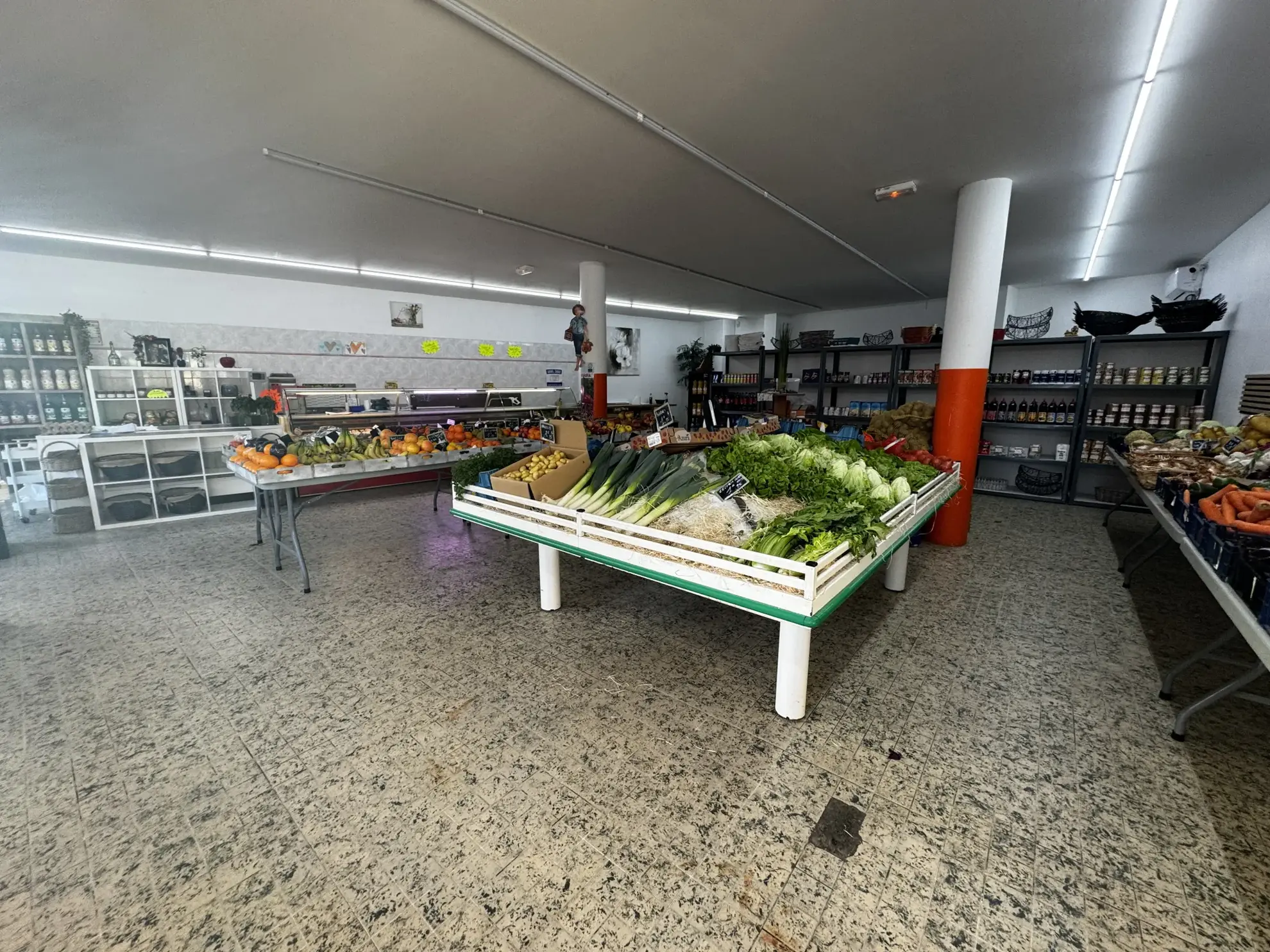 Fonds de commerce à vendre à Wallers - Activité alimentaire et clientèle fidèle 