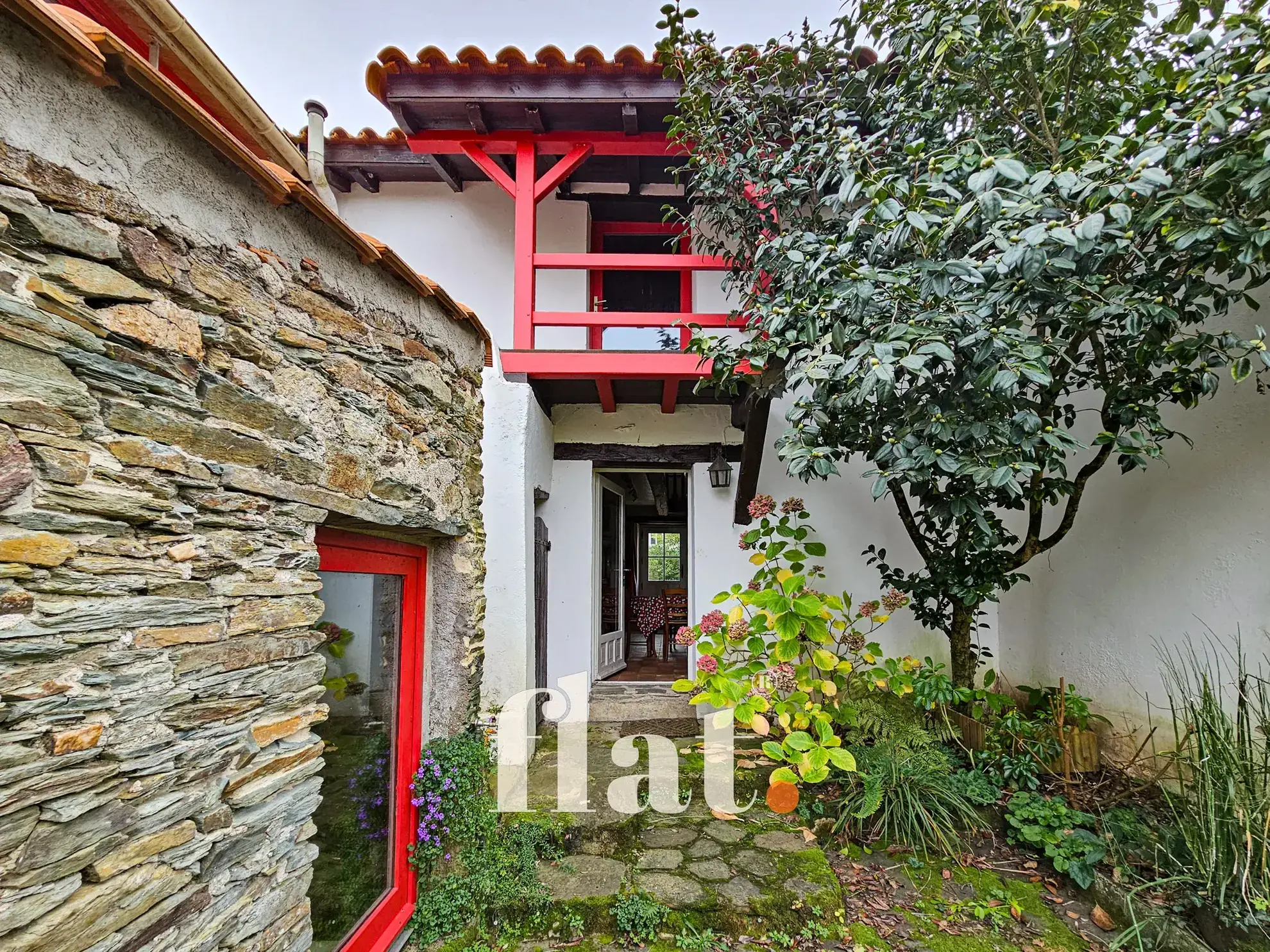 Maison de 122 m² à Pont Saint Martin, charme et potentiel, vente interactive 