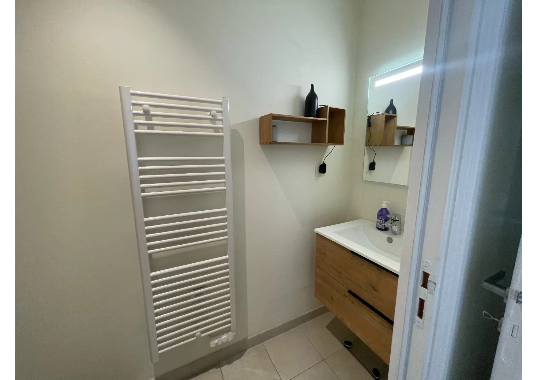 Appartement 2 pièces lumineux de 51 m² à Nice, proche ICONIC et commodités 