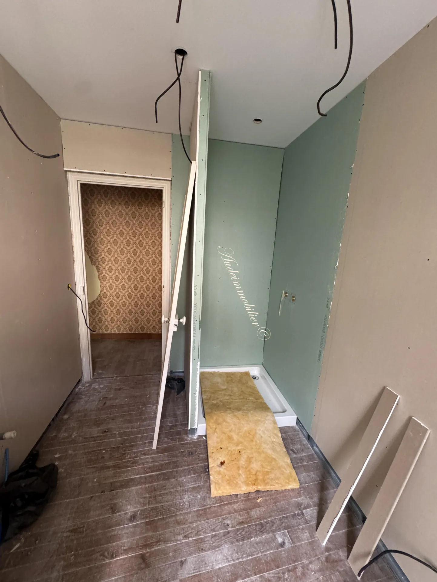 Maison en pierre à finir de rénover à Couiza, région Haut Vallée 