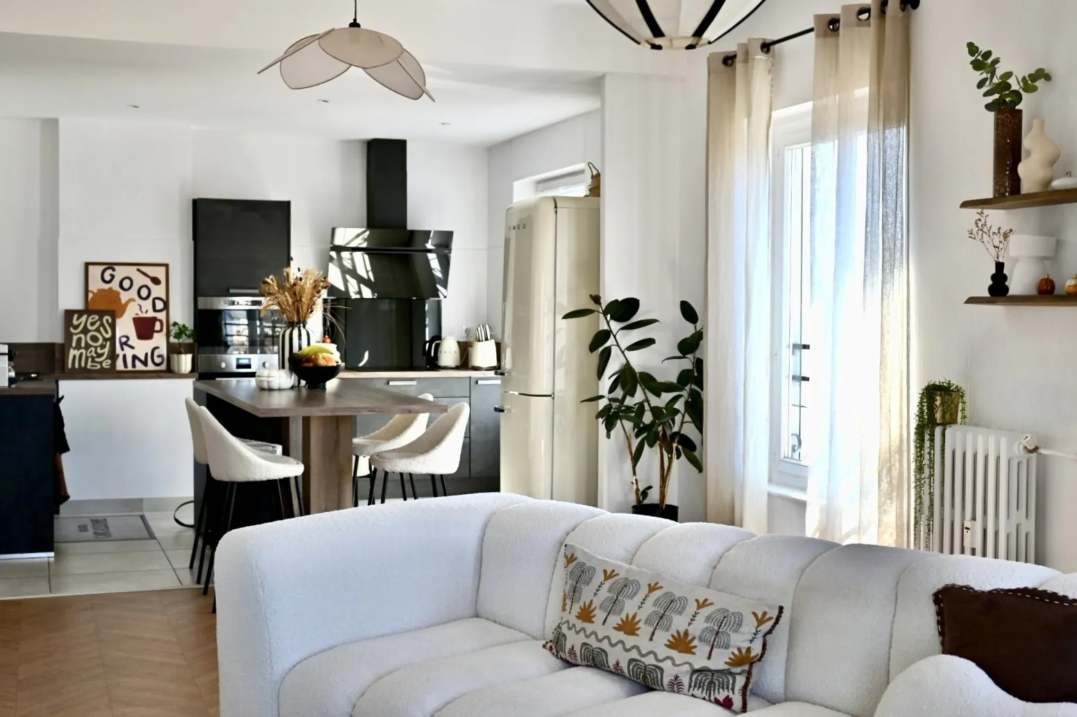 Appartement T3 rénové de 98 m² à Carcassonne en vente 