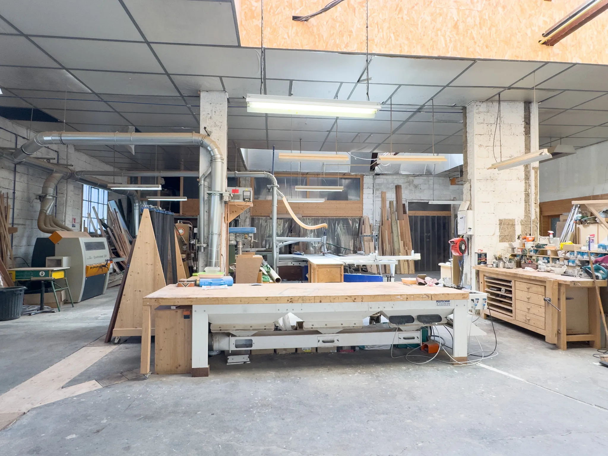 Entrepôt industriel de 645 m² à La Voulte-sur-Rhône en Ardèche 