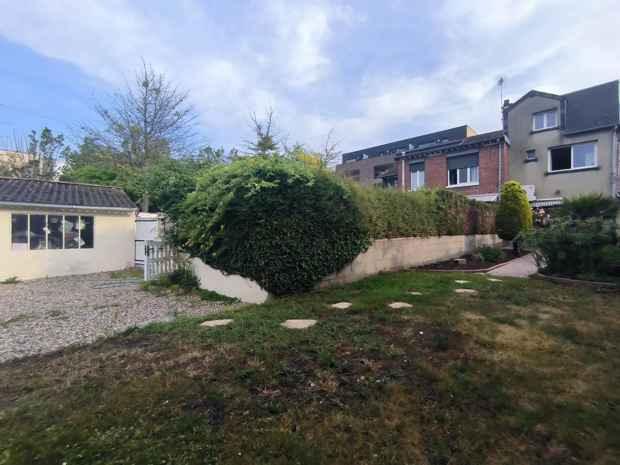 Immeuble de rapport à vendre à Caudebec-lès-Elbeuf - Investissement immobilier