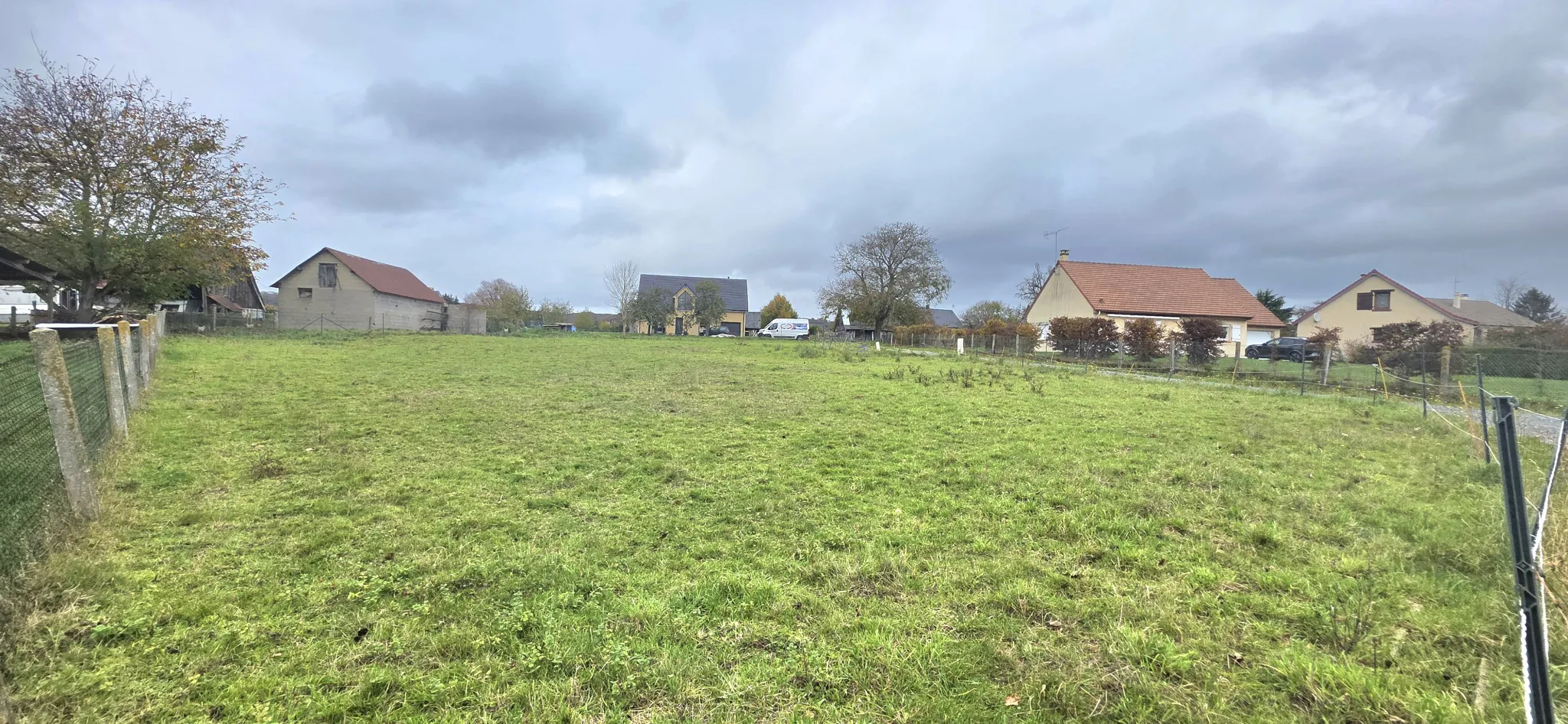 Terrain constructible à Vatteville-la-Rue de 754 m² – Libre de tout constructeur 