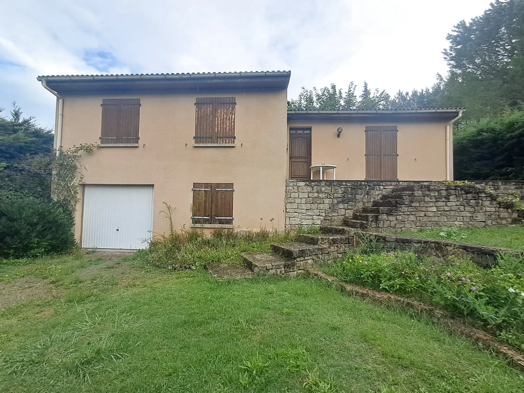 Maison T3 à Riviere sur Tarn à 20 min de Millau, plain-pied avec garage et cave