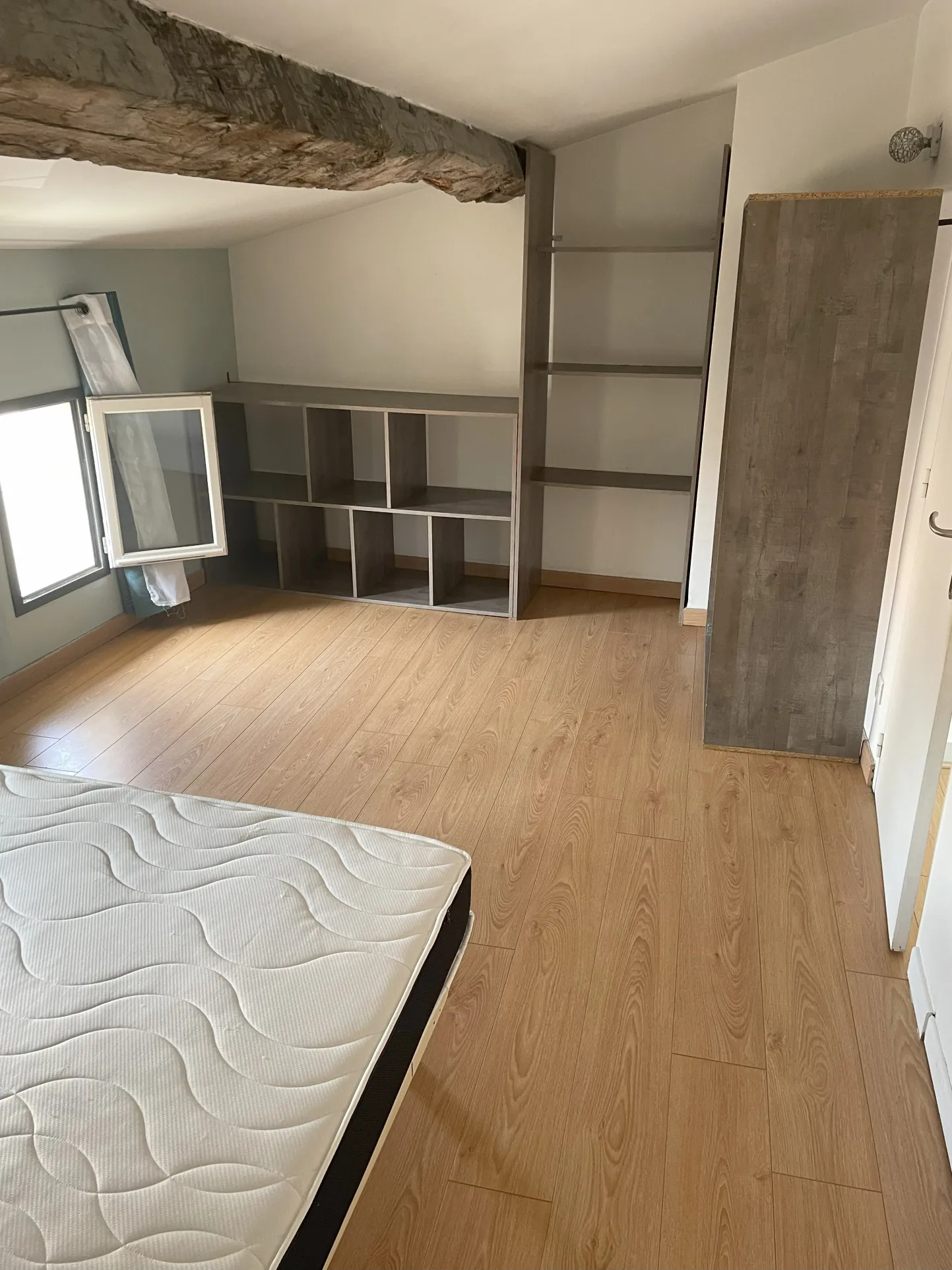 Charmant appartement T2 en pierres à Saint-André-de-Cubzac - Investissement ou résidence 