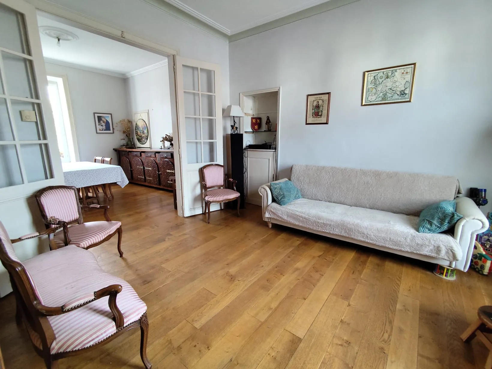 Maison familiale à vendre à Alençon de 142 m² proche gare et commerces