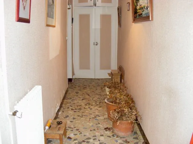 Maison en pierre à rénover avec dépendances en Saône-et-Loire 