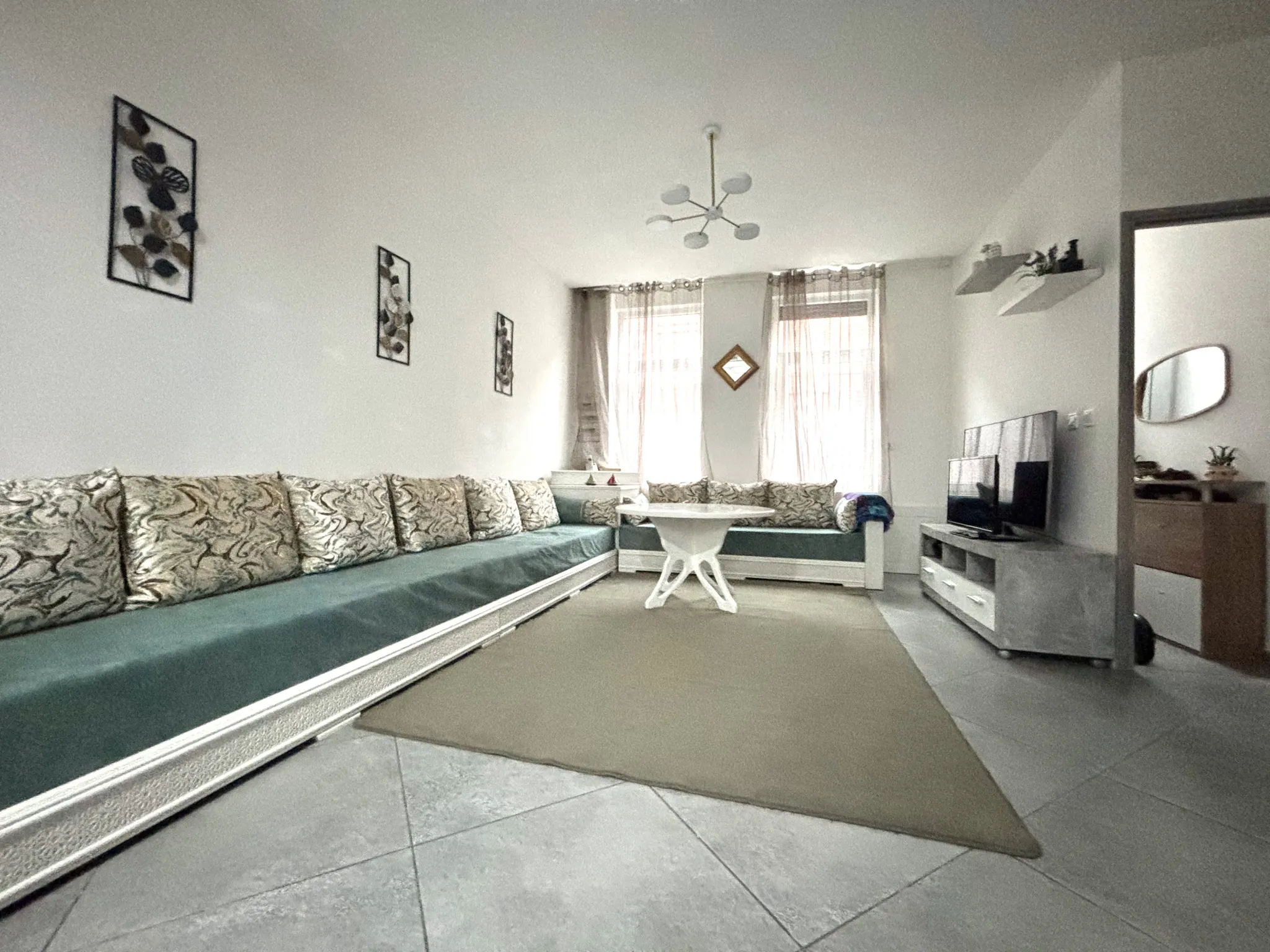 Maison de 100m² avec 3 chambres et terrasse à Roubaix - Investissement locatif sécurisé