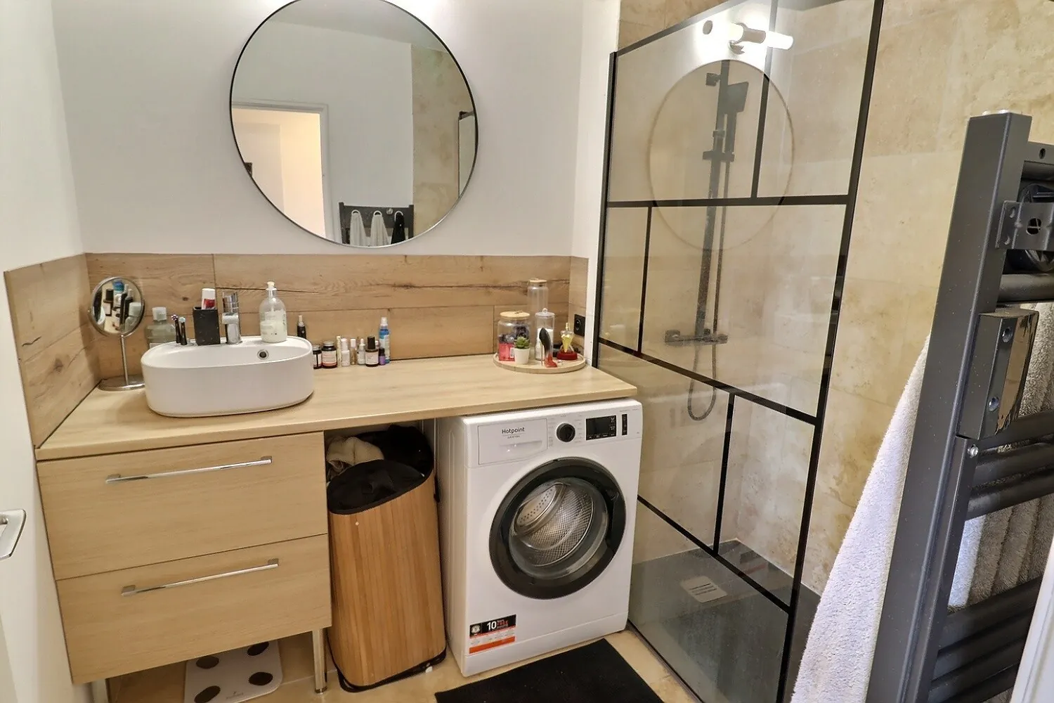 Appartement 4 pièces à vendre à Clermont l'Hérault avec terrasse et garage 