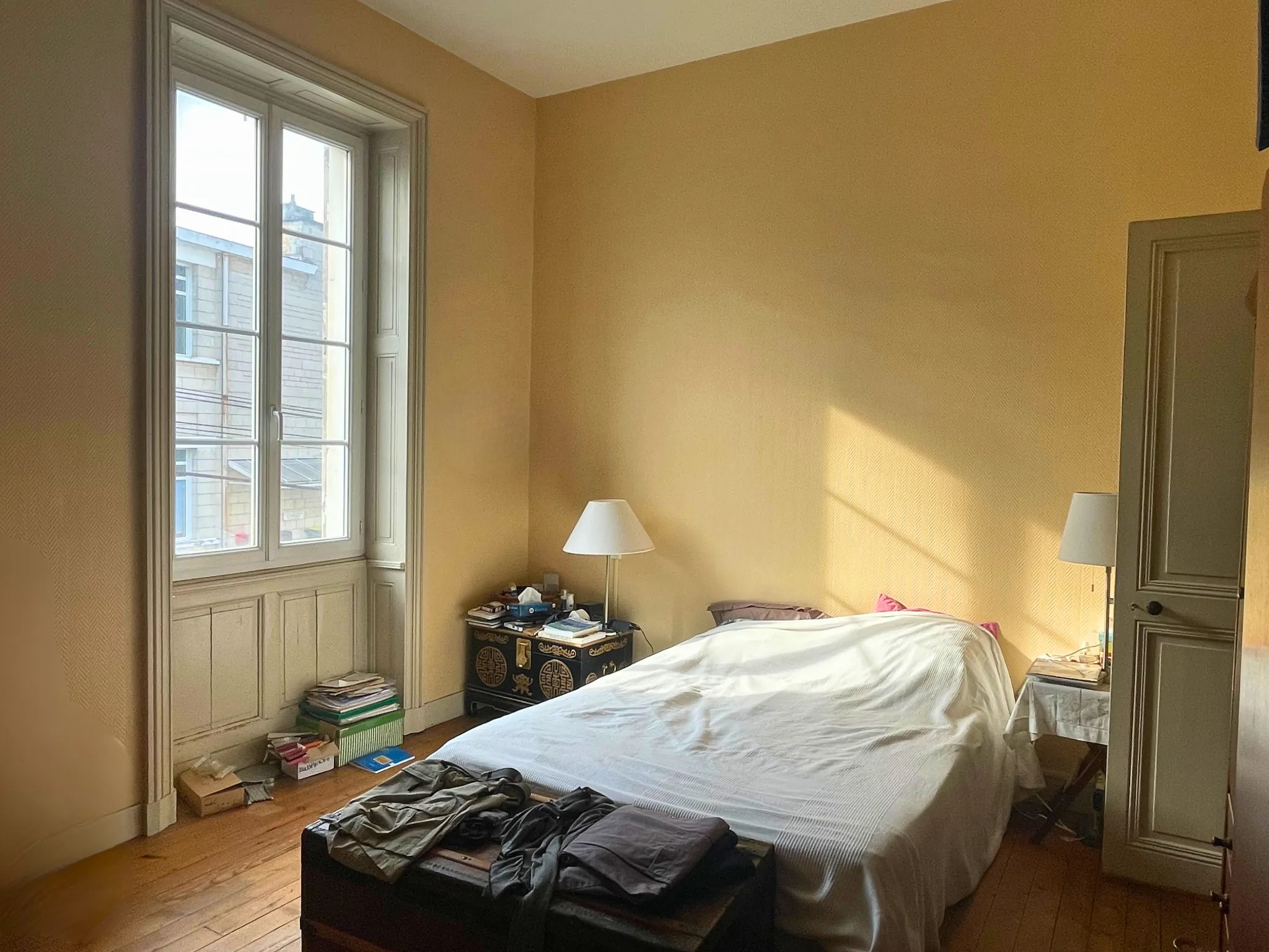 Rare propriété à Cognac à 300m de la place François 1er avec commerces et logement 