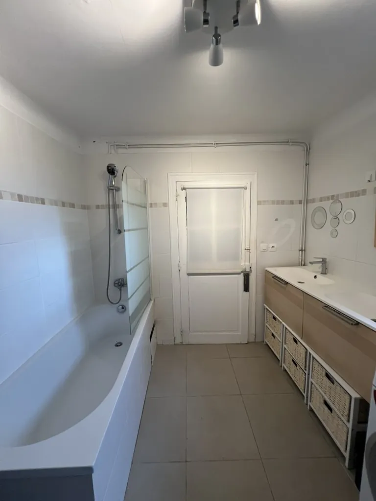 Maison de charme rénovée avec piscine à 5 min de Cosne-sur-Loire 