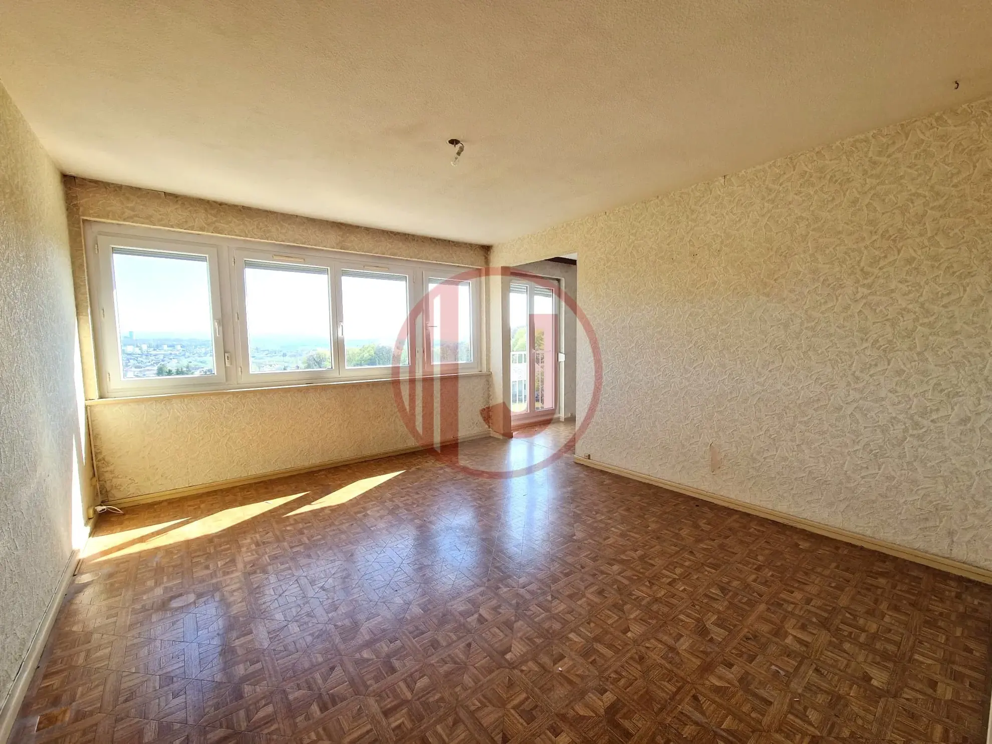 Appartement F4 de 79 m² à Grand-Charmont, calme et lumineux 