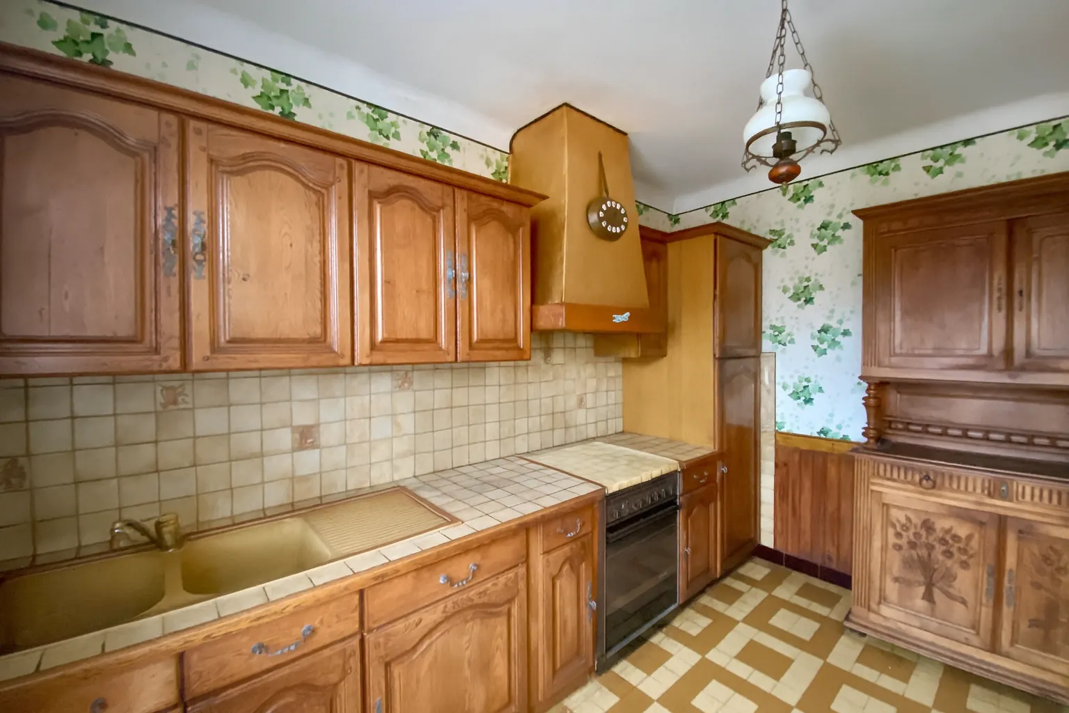 Maison individuelle à Firminy Chazeaud avec grand terrain constructible 