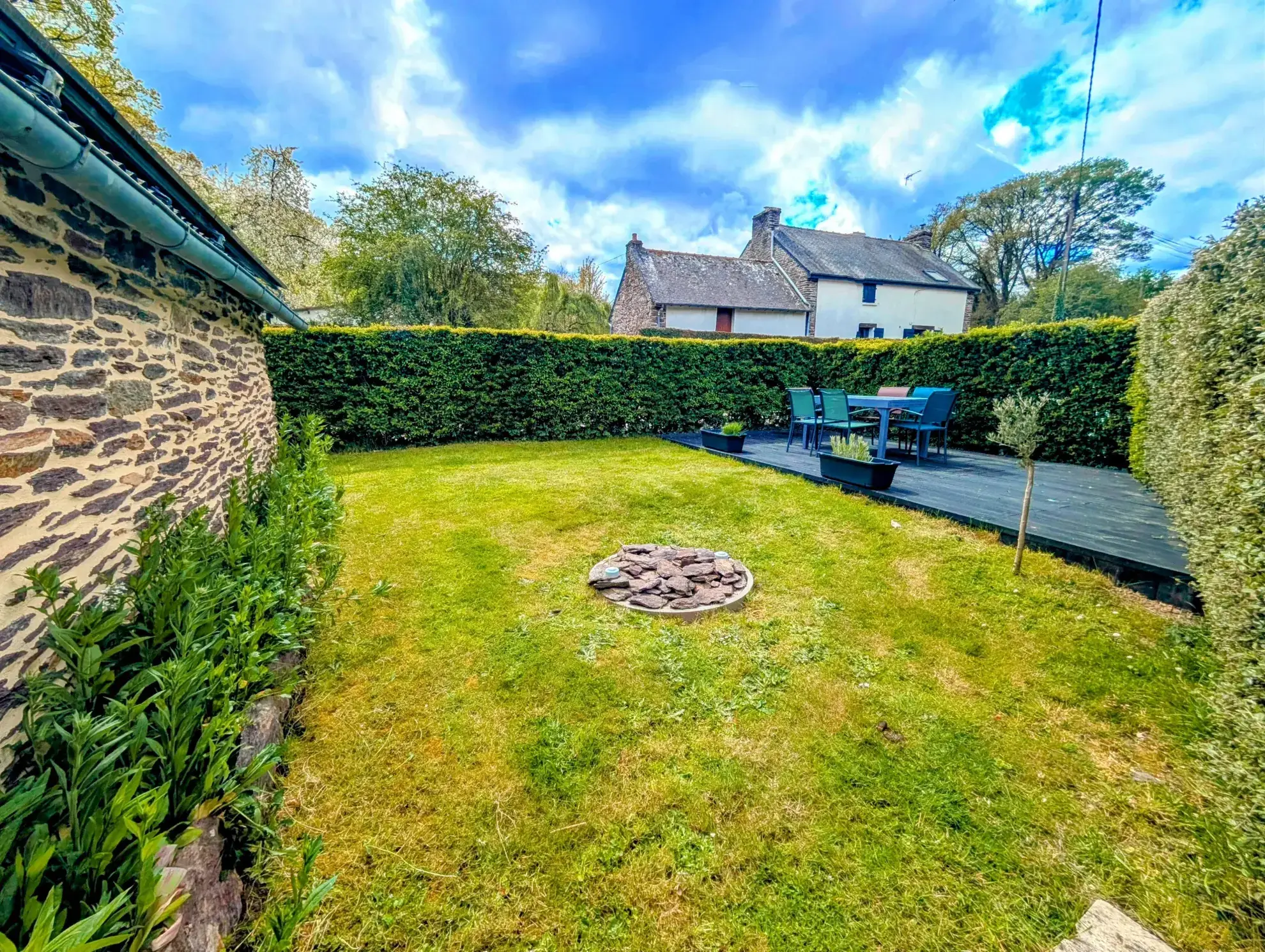 Longère en pierre rénovée avec 3 chambres au cœur de Brocéliande - Beignon (56) 