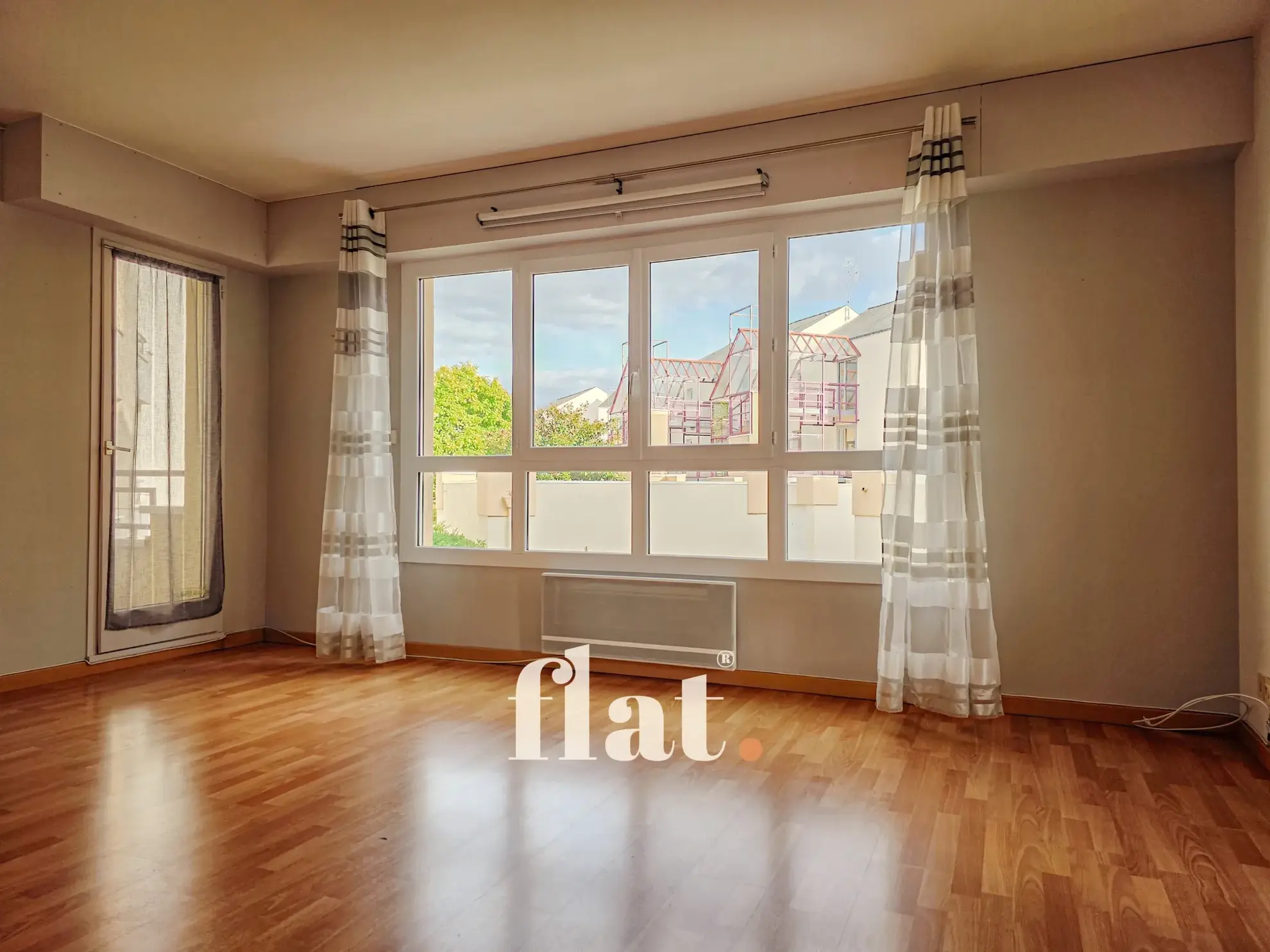 Appartement T3/T4 de 88 m2 avec garage à Nantes, secteur Beauséjour 