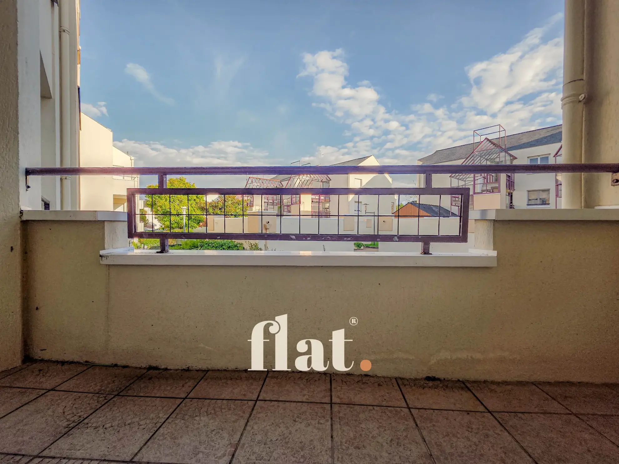 Appartement T3/T4 de 88 m2 avec garage à Nantes, secteur Beauséjour 