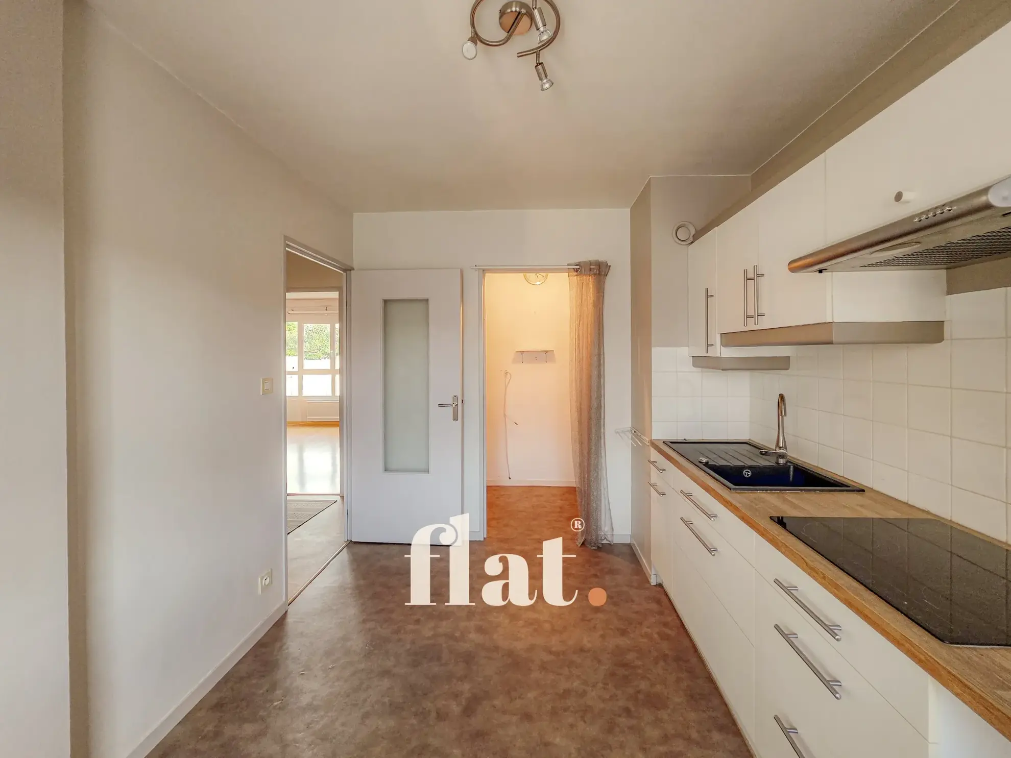 Appartement T3/T4 de 88 m2 avec garage à Nantes, secteur Beauséjour 