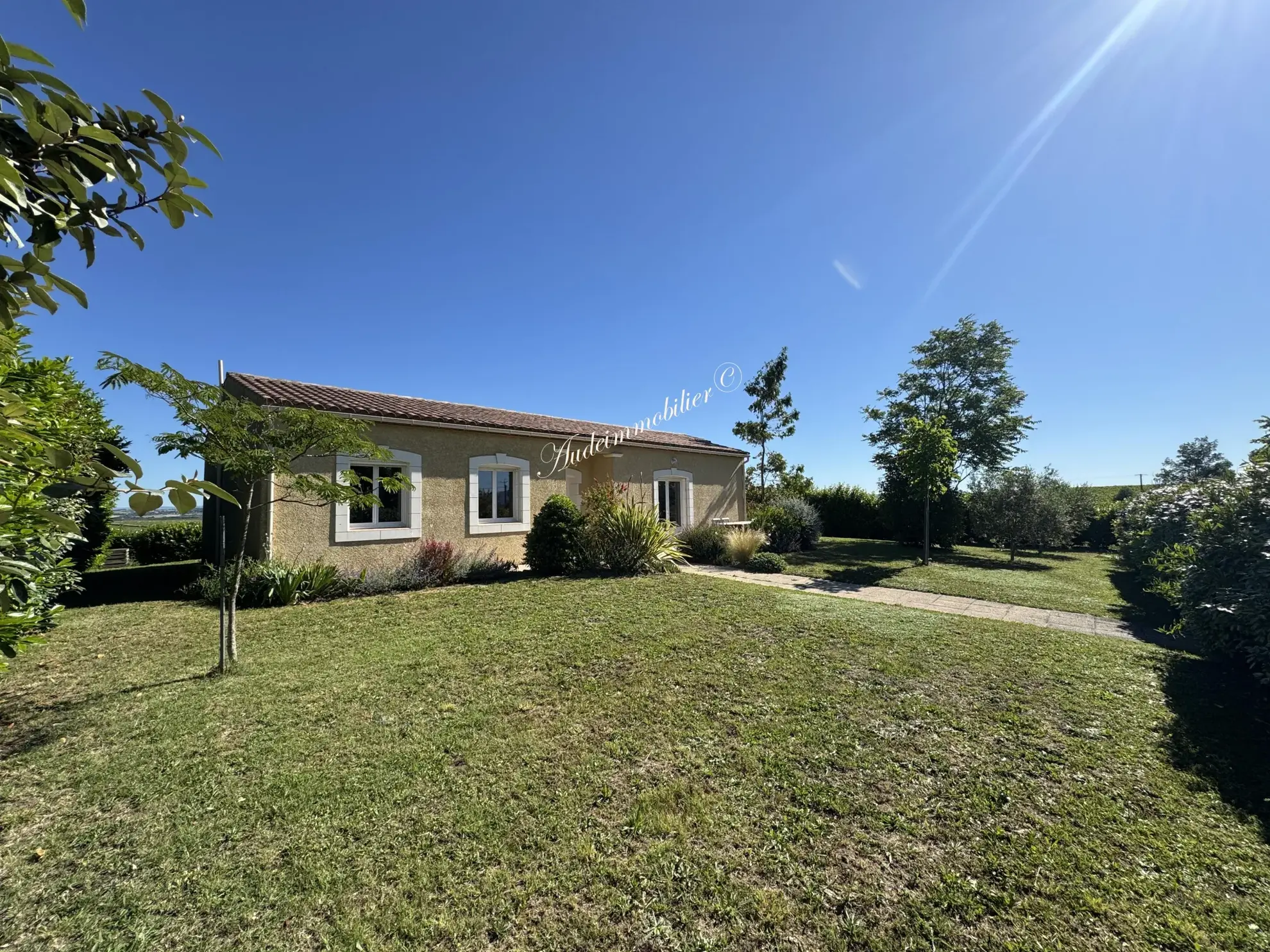 Villa de plain-pied avec jardin à Limoux – 3 chambres et garage