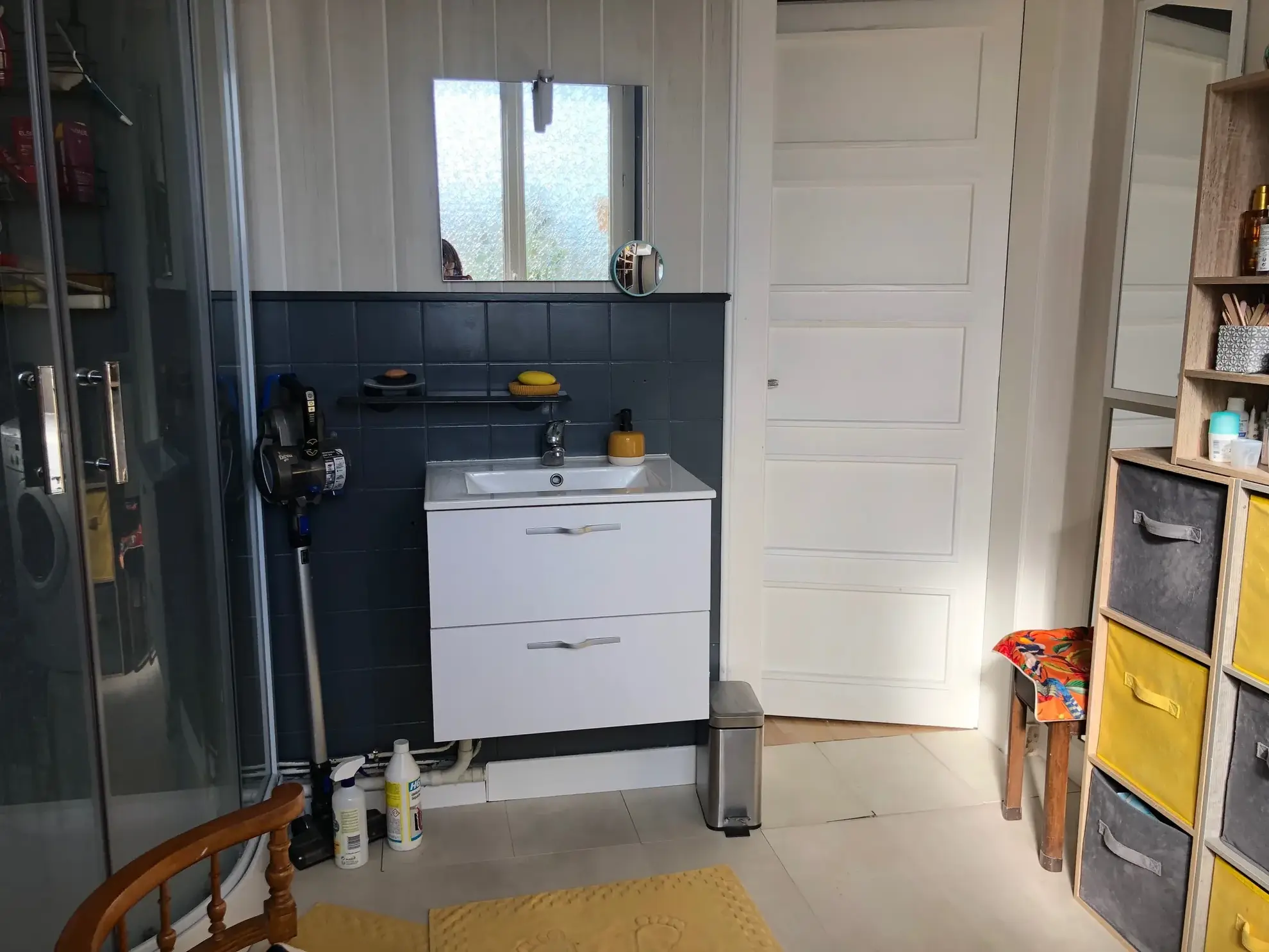 Fonds de commerce à vendre en centre-ville d'Alençon avec terrasse et appartement 