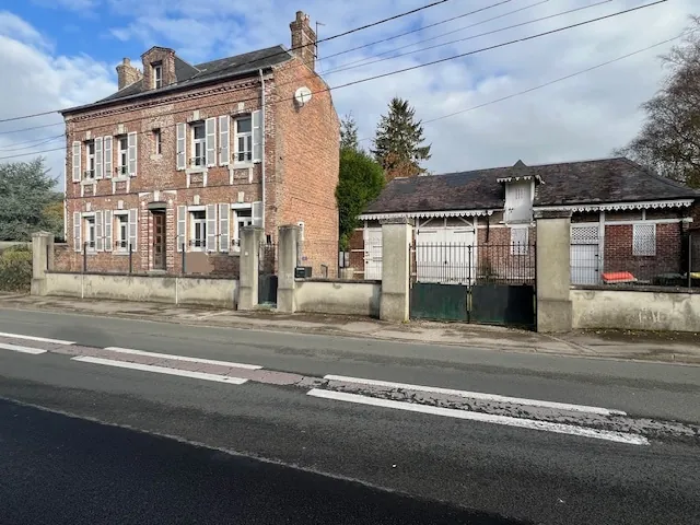 Maison à fort potentiel avec dépendance à Port le Grand, proche Abbeville 