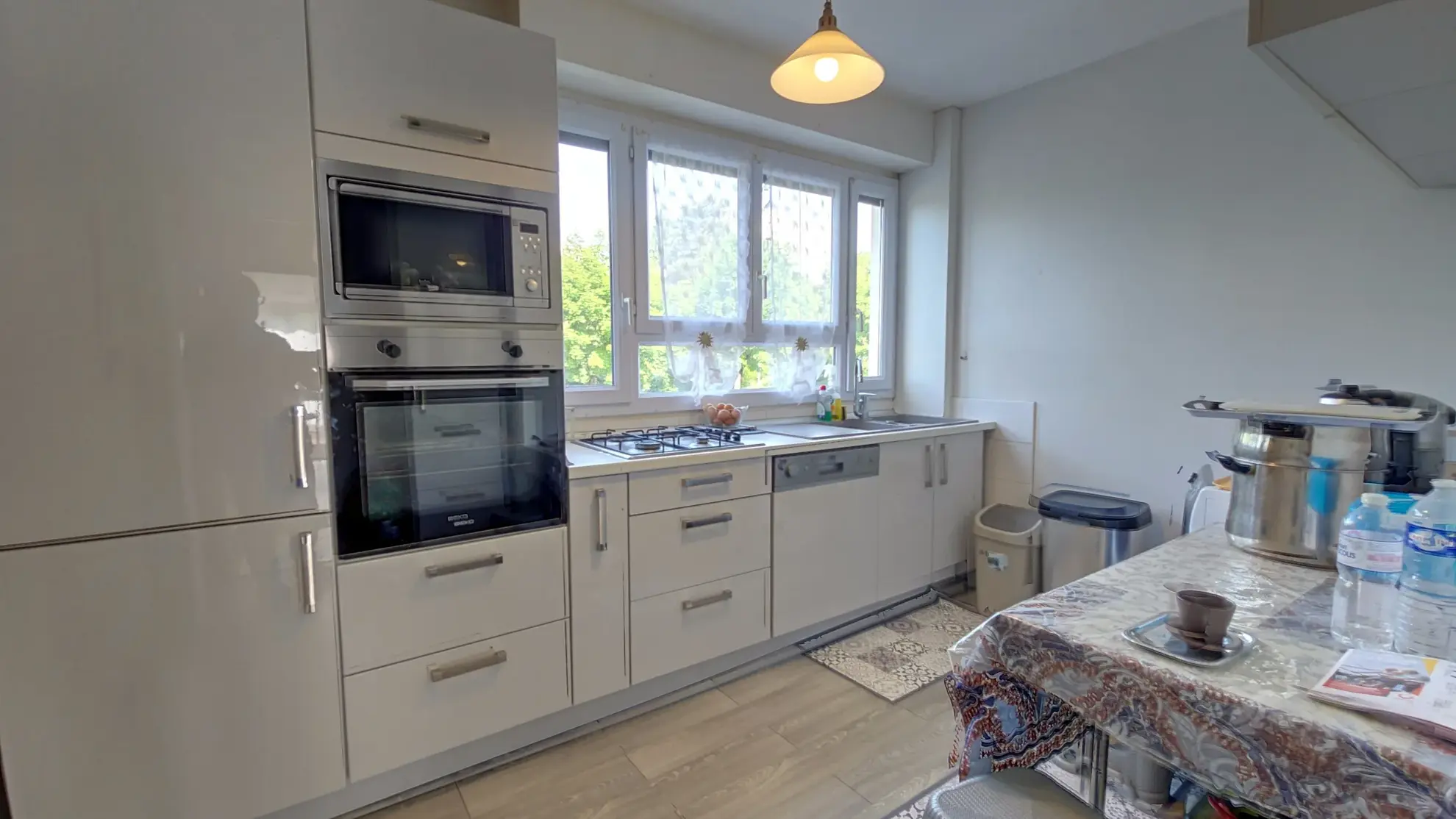 A vendre à Auxerre un charmant appartement T3 avec balcon et cave, proche de l'hôpital