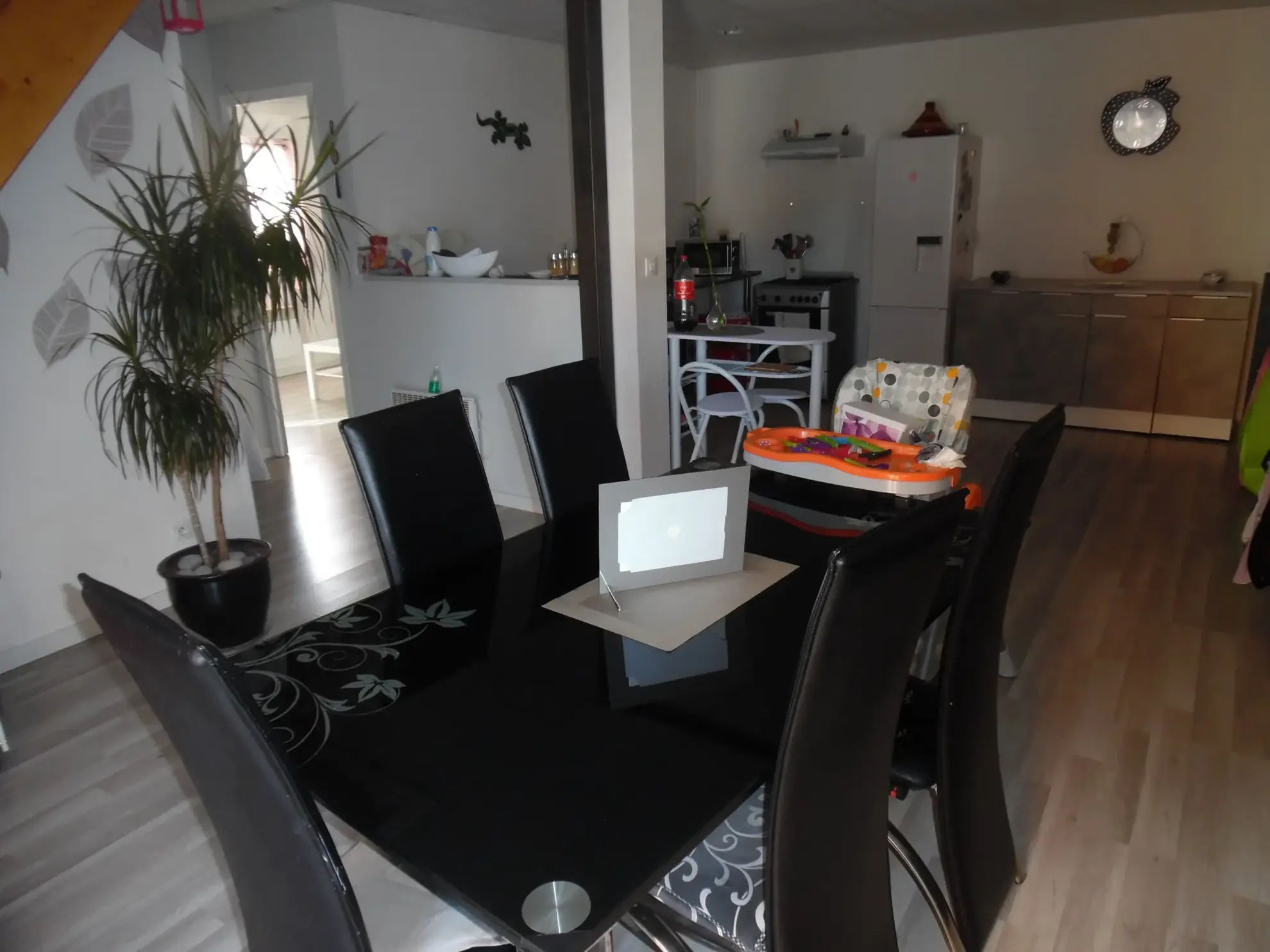 Investissez dans un lot de 3 maisons mitoyennes à Rouvroy avec grande rentabilité locative 