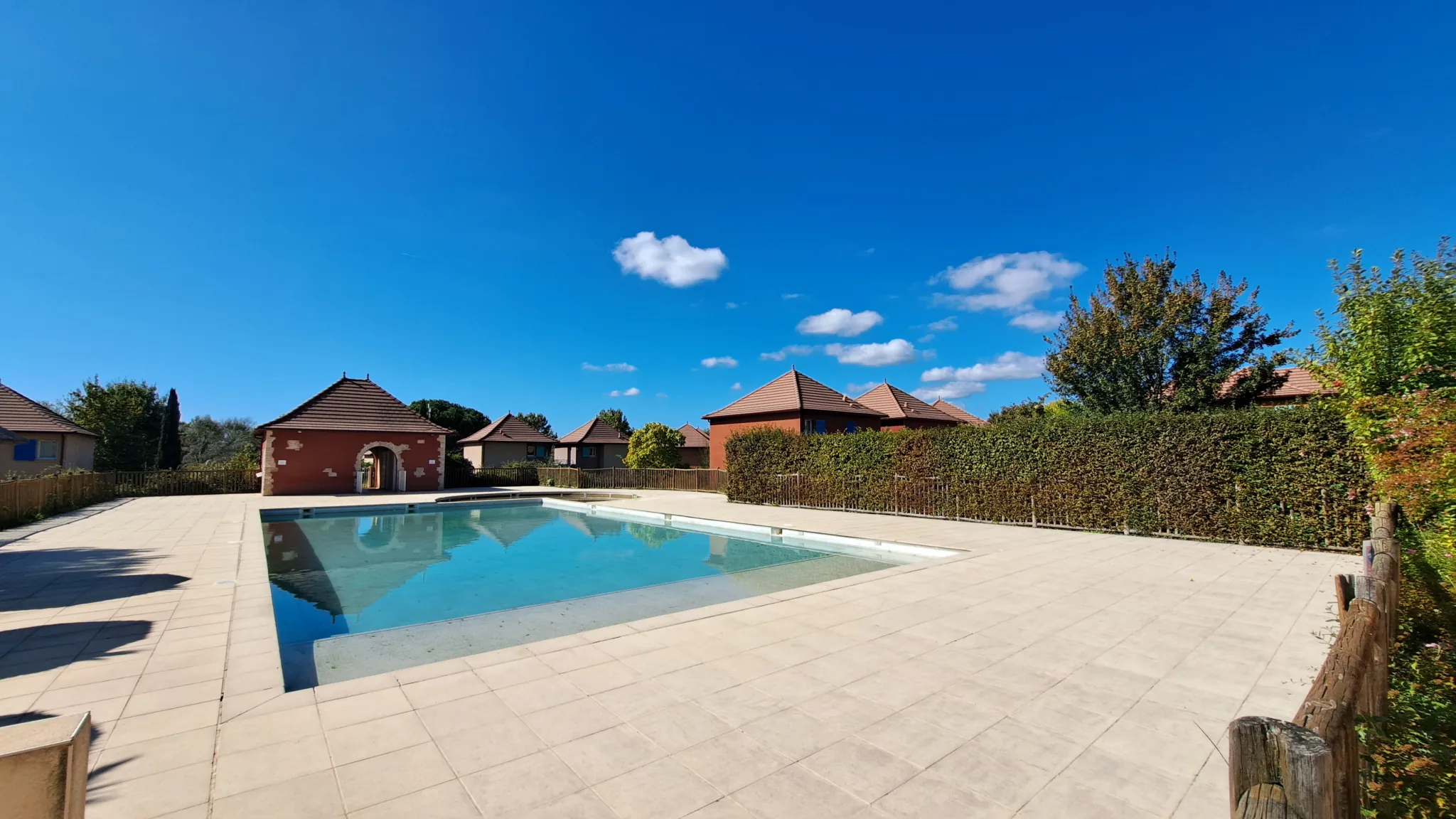 Bel appartement T3 avec terrasse à Prayssac près du Lot