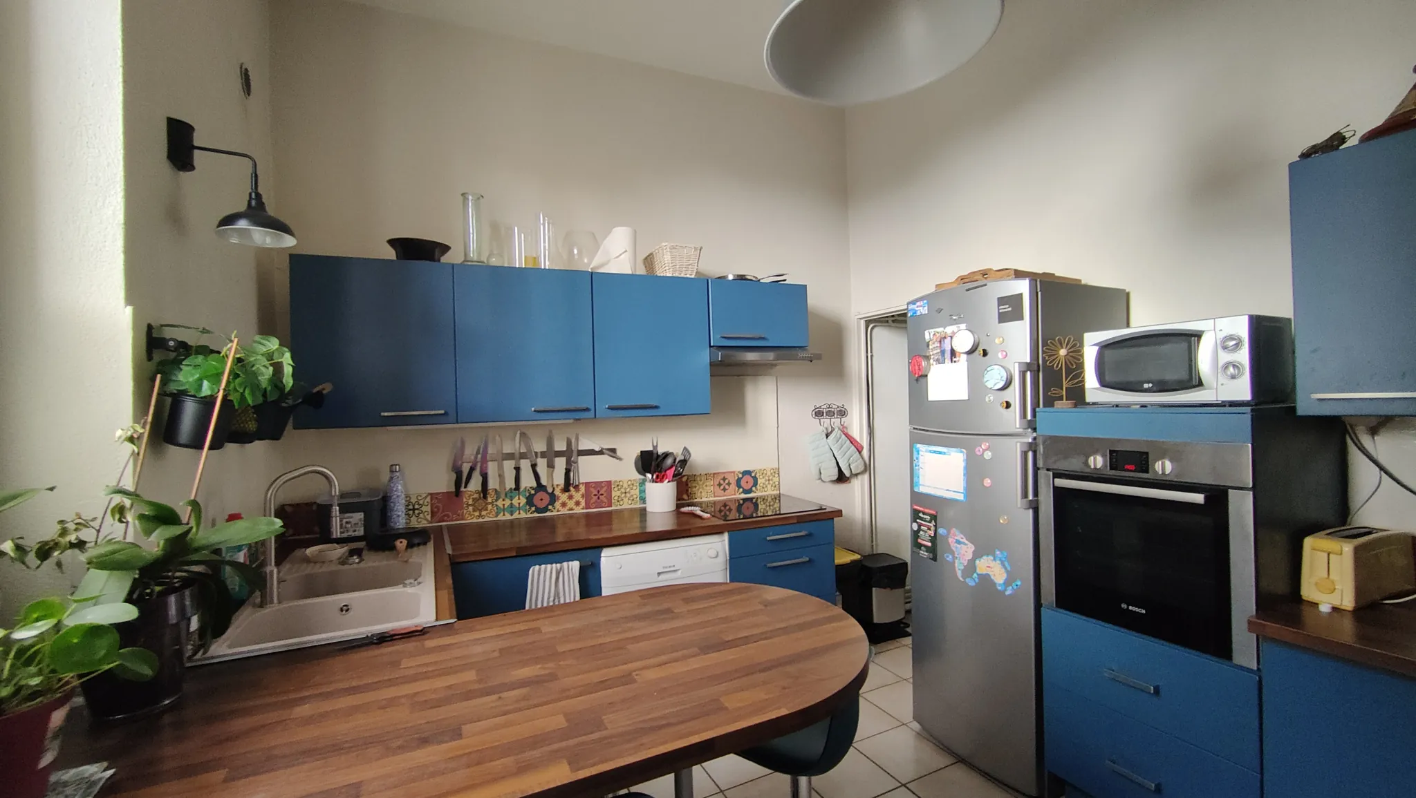 Maison de village en pierre avec 4 chambres, piscine et garage à Preignac 