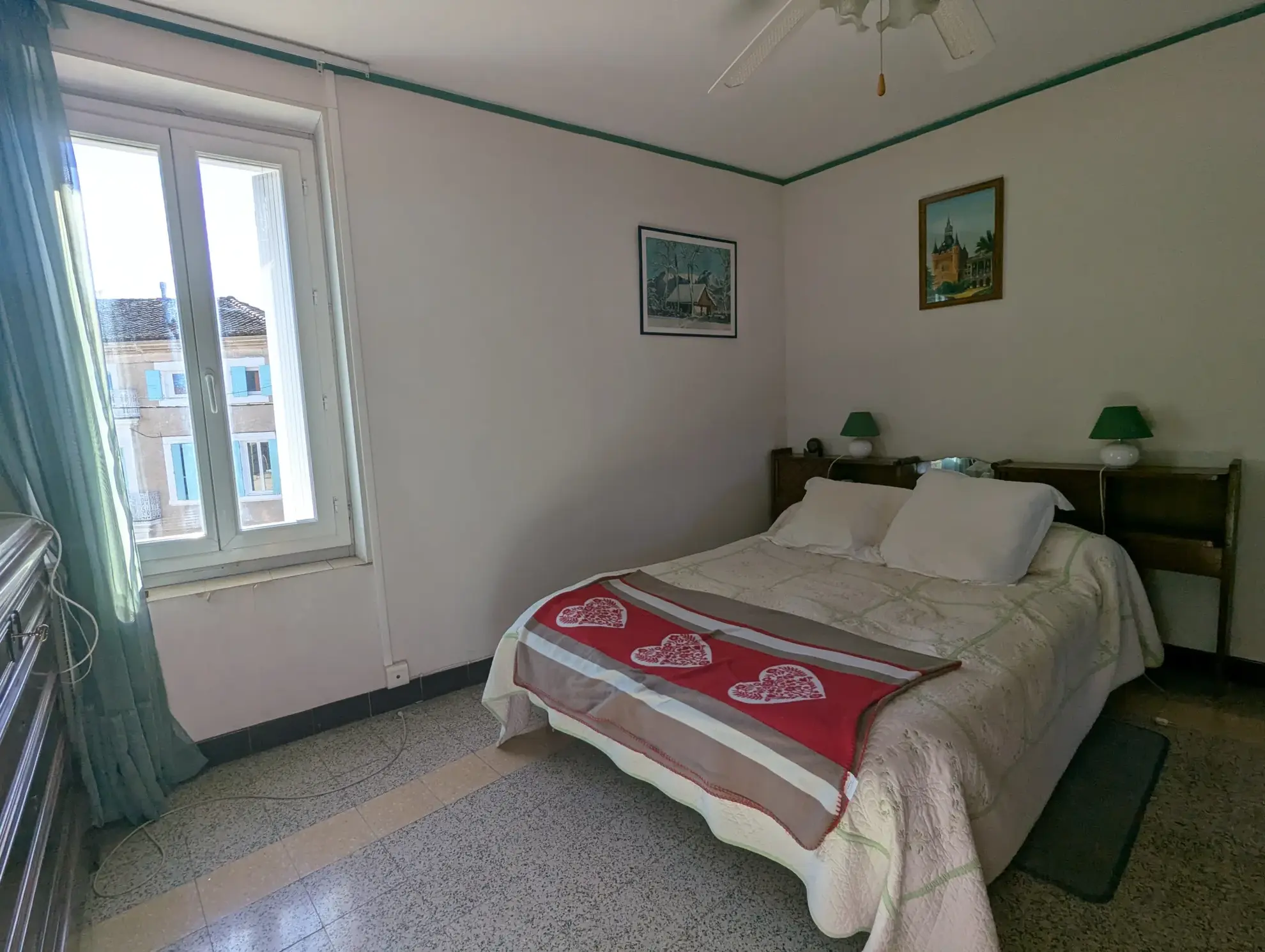 Maison de maître avec remise et atelier près de Narbonne dans l’Aude 