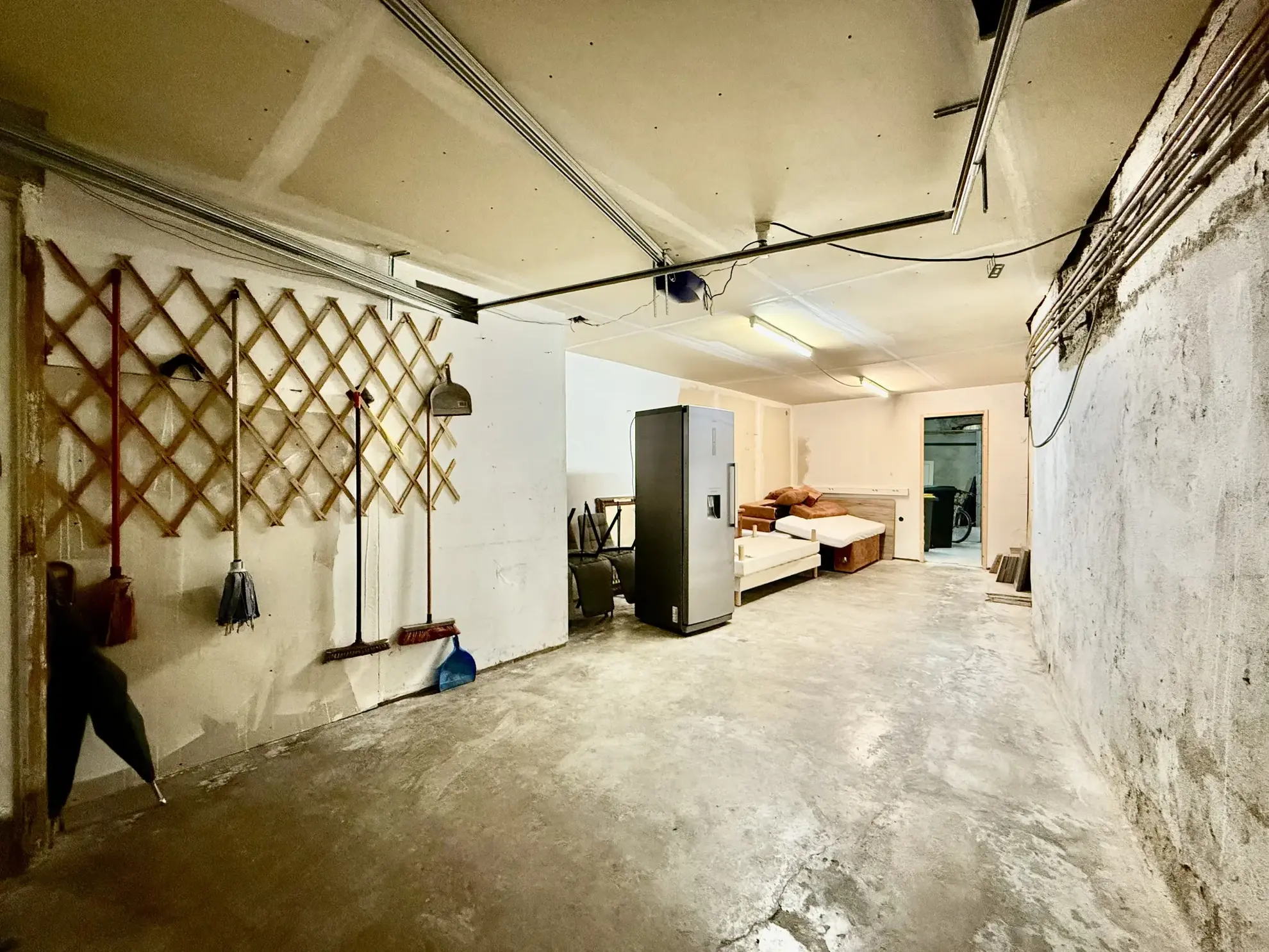 Maison de village lumineuse 91 m² avec garage et terrasse à Florensac 