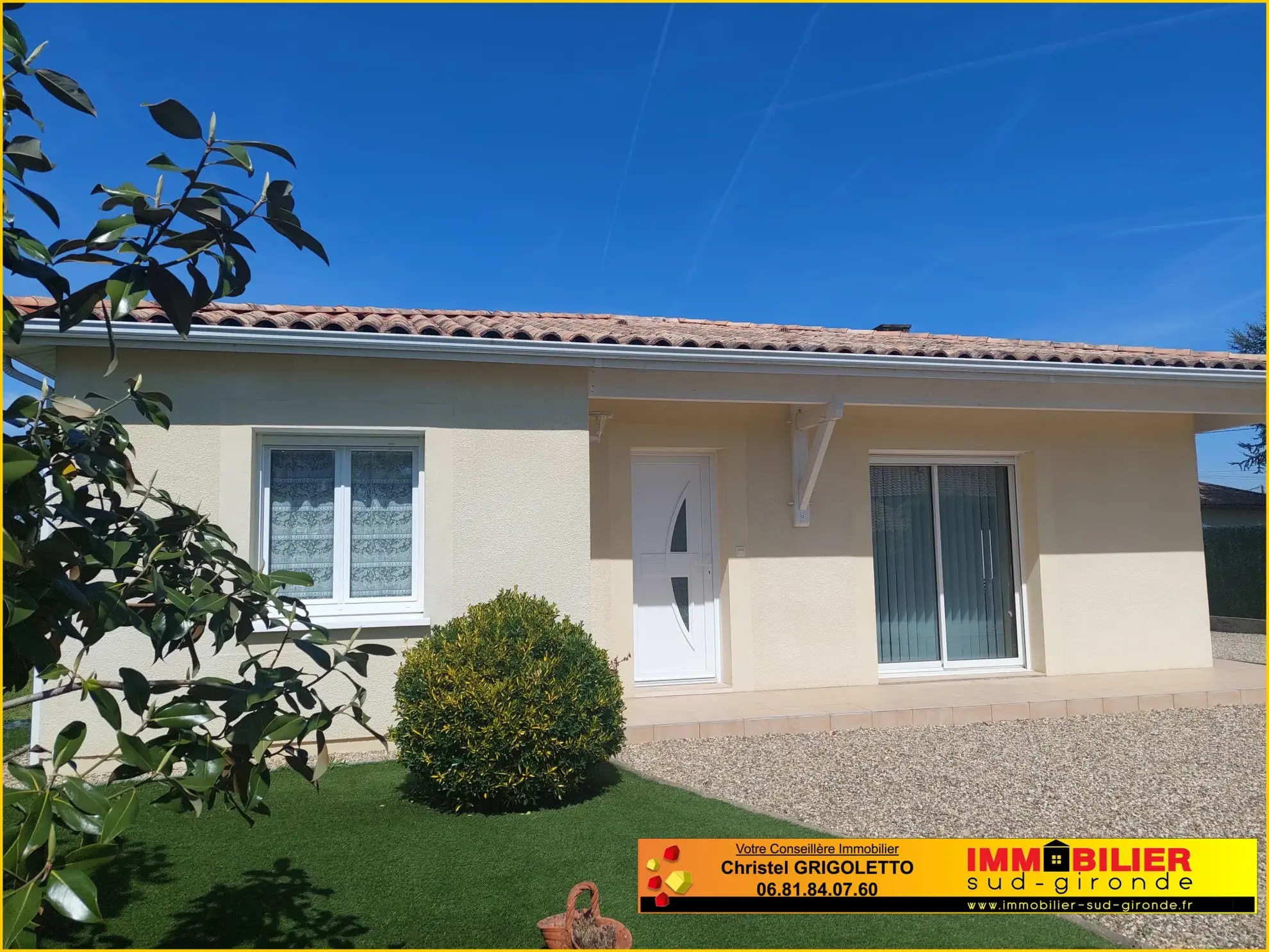 Maison contemporaine de plain-pied à Toulenne proche gare et autoroute