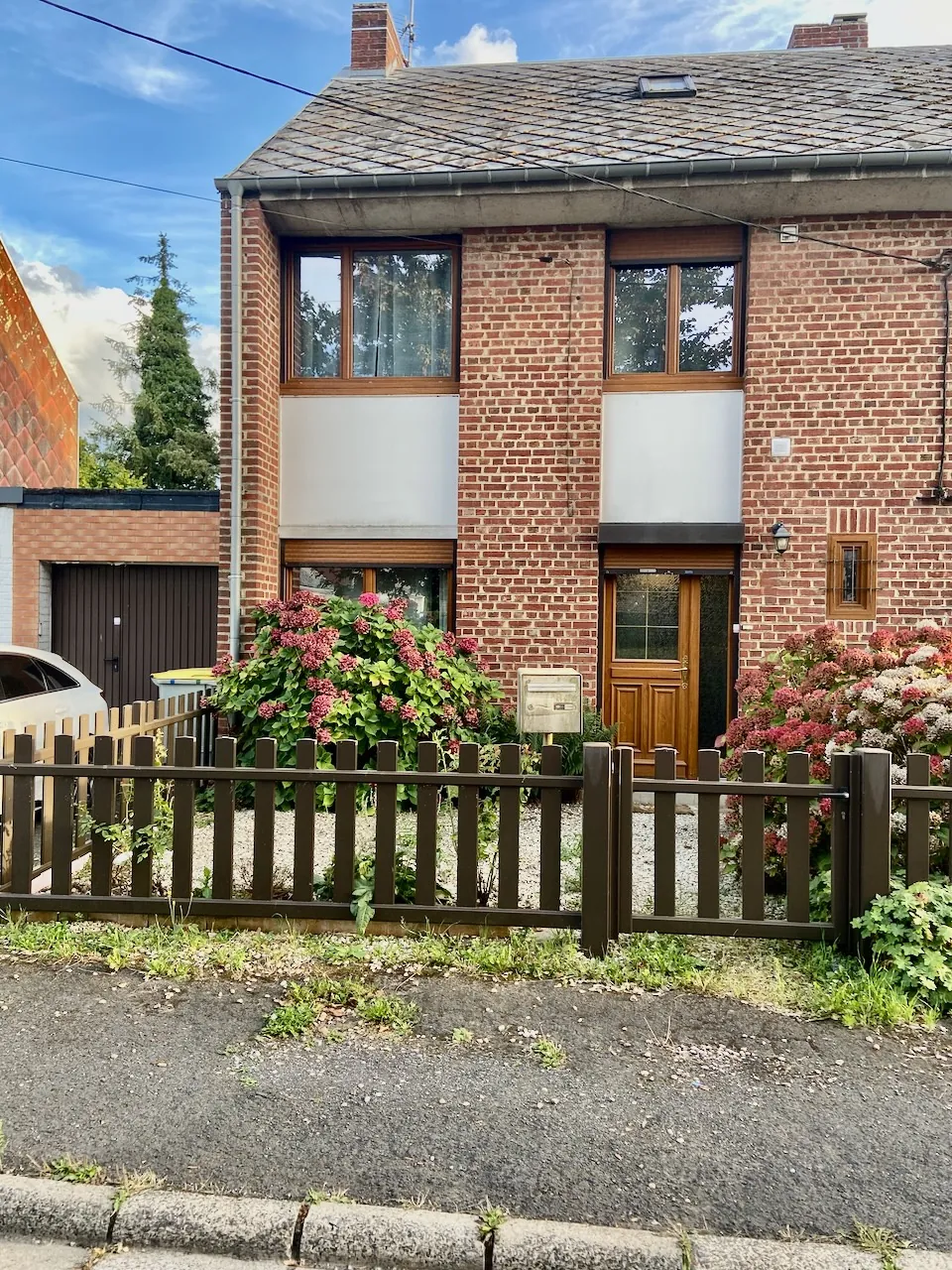 Maison à vendre à Maubeuge avec 4 chambres, garage et jardin - Opportunité à saisir