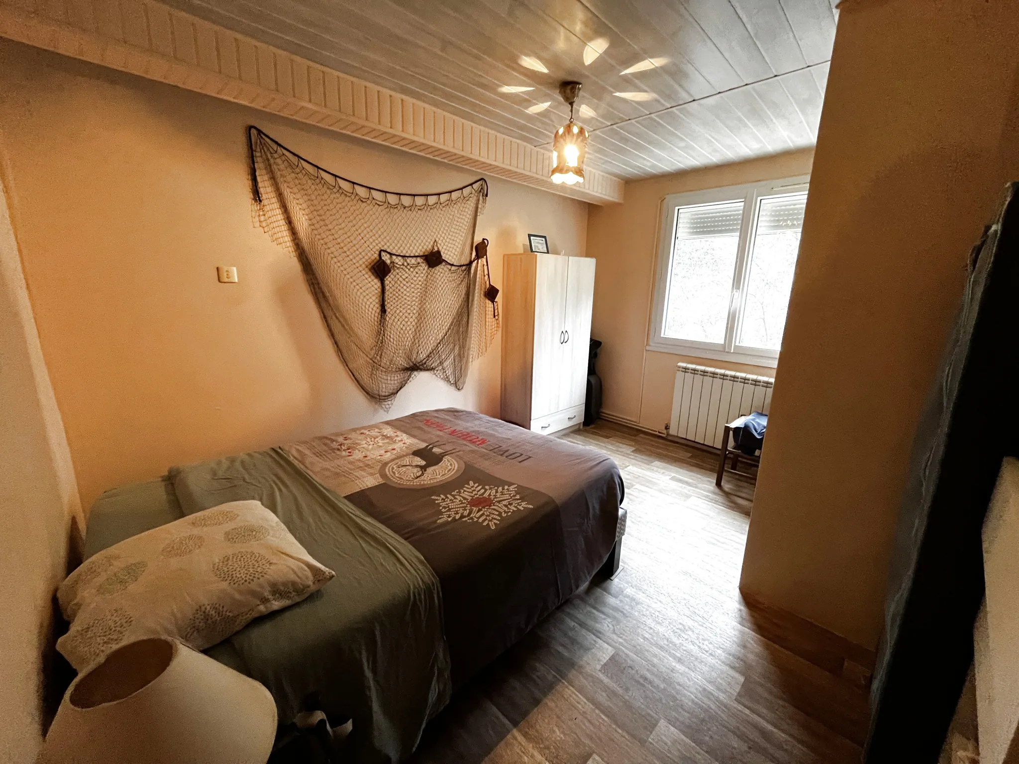 Charmante maison de village avec terrasse et vue rivière à Saint Jean de Valériscle 