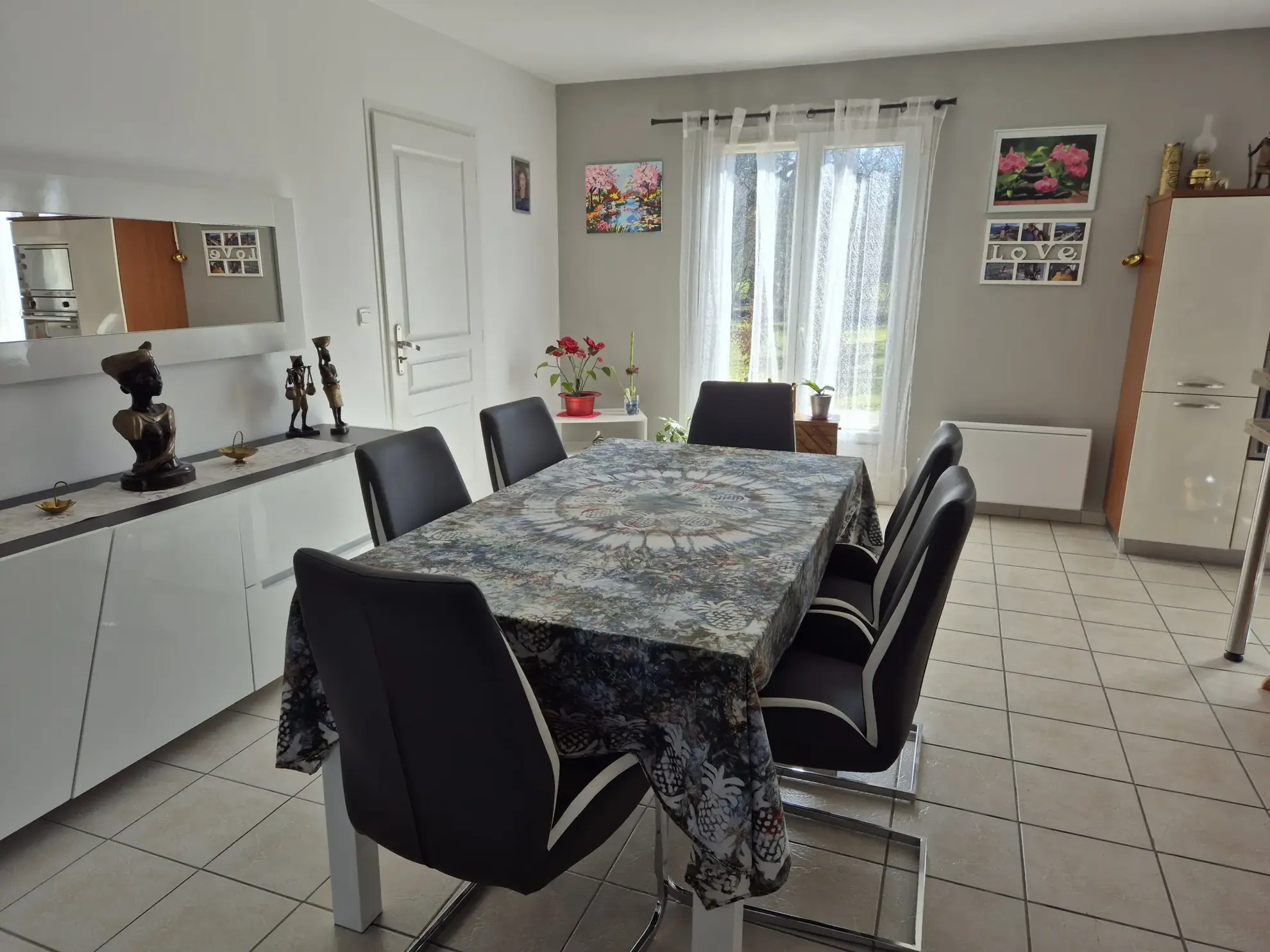 Maison de plain-pied avec 3 chambres, garage et jardin arboré à Wassy 
