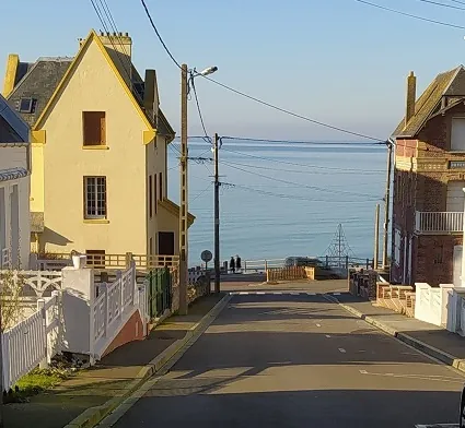 Appartement T2 avec vue mer latérale à Ault en Baie de Somme 