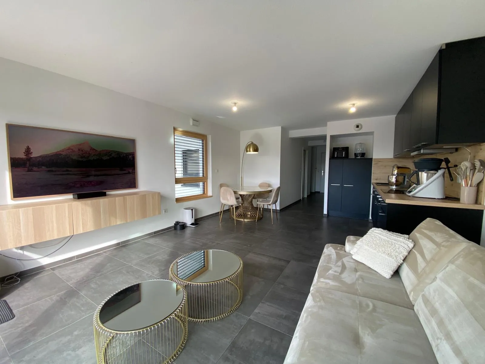 Appartement F3 à Saint-Louis de 64 m² avec terrasse, garage et cave 