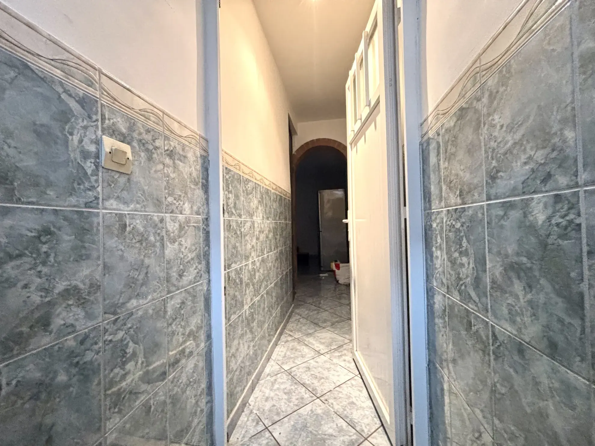 Maison de 95m² louée à Roubaix avec 4 chambres et rentabilité de 10% 