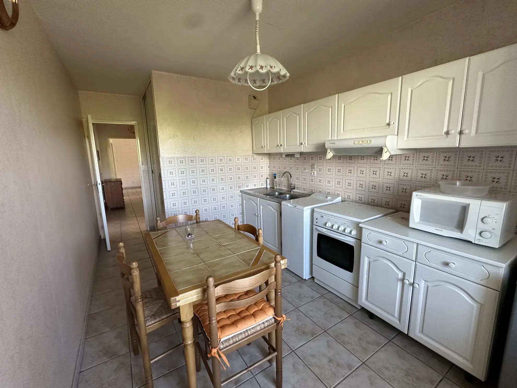 Appartement T3 avec balcon, cave et garage à Saint-Étienne - Secteur Montaud 