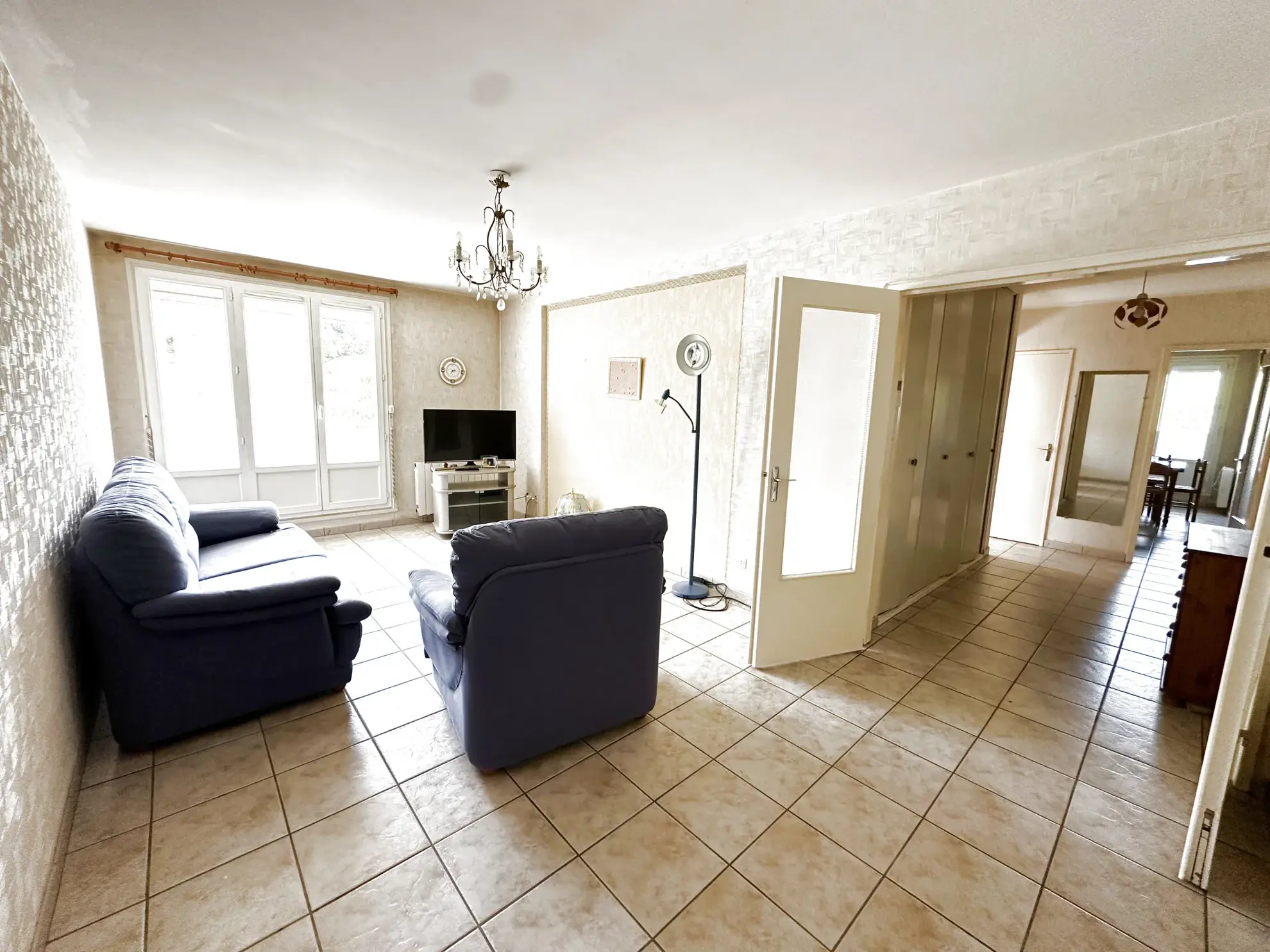 Appartement T3 avec balcon, cave et garage à Saint-Étienne - Secteur Montaud 