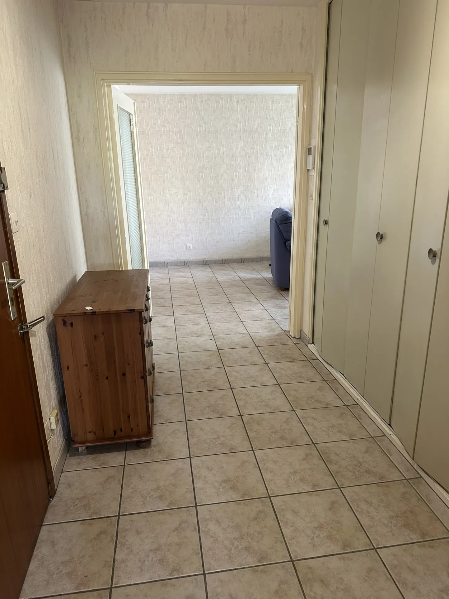 Appartement T3 avec balcon, cave et garage à Saint-Étienne - Secteur Montaud 