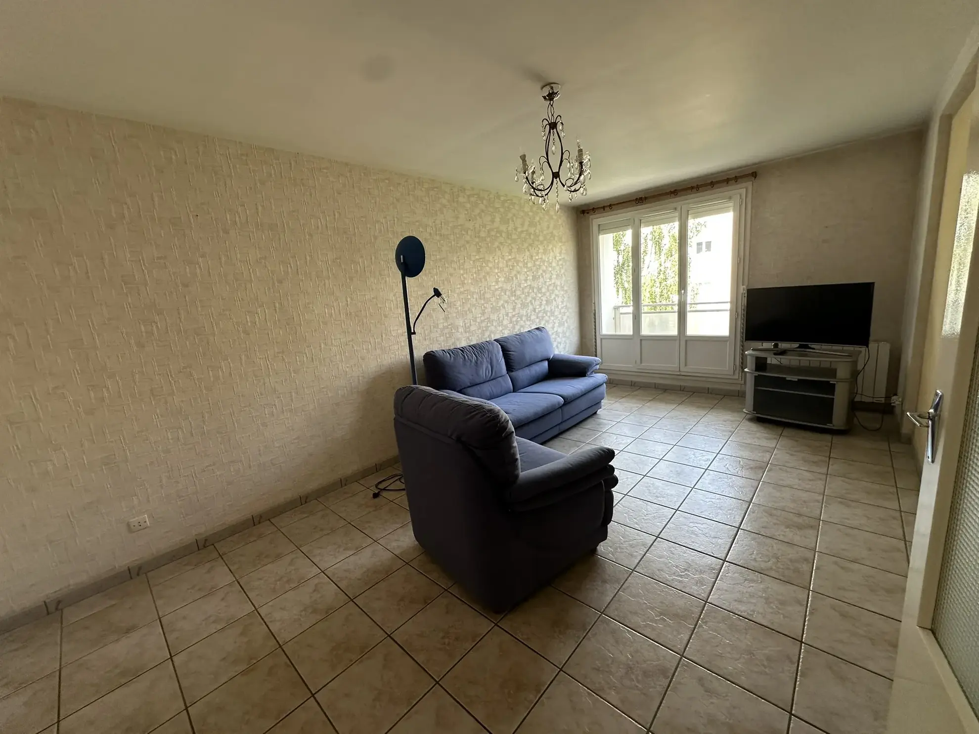 Appartement T3 avec balcon, cave et garage à Saint-Étienne - Secteur Montaud 