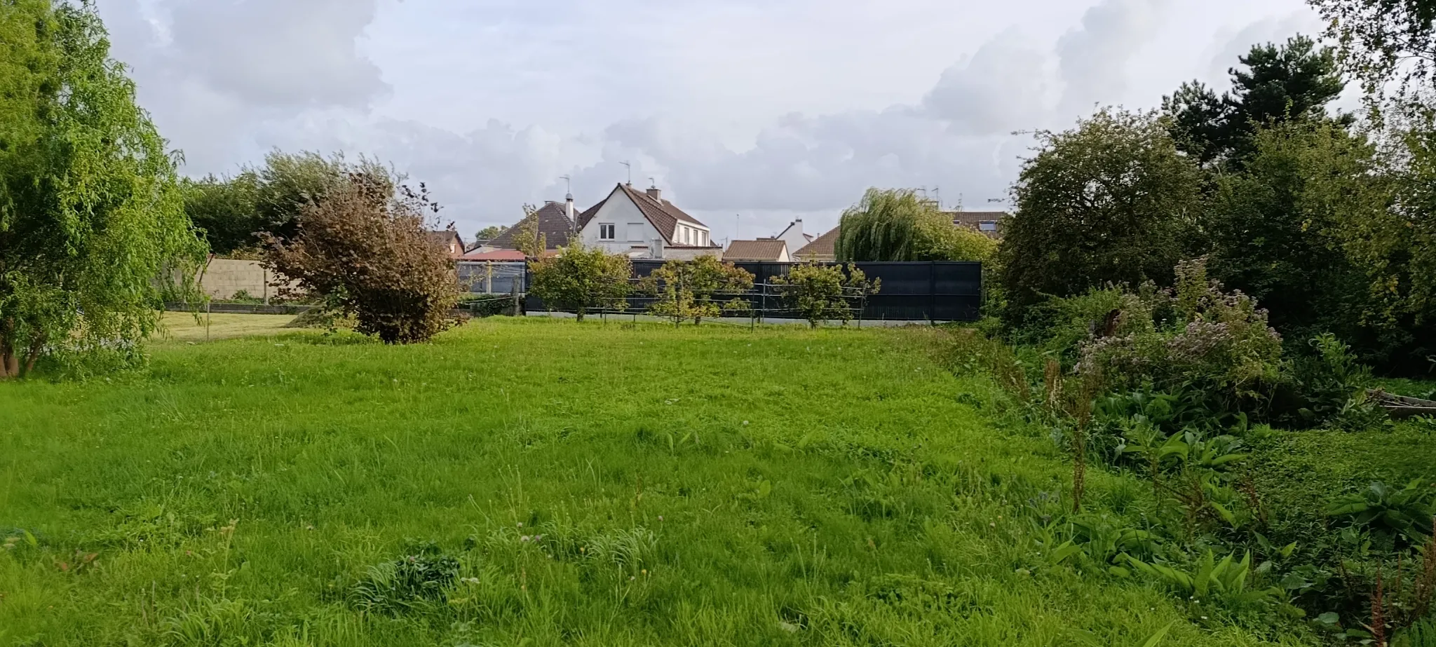 Terrain constructible de 546 m² à Berck-sur-Mer, proche de la plage 