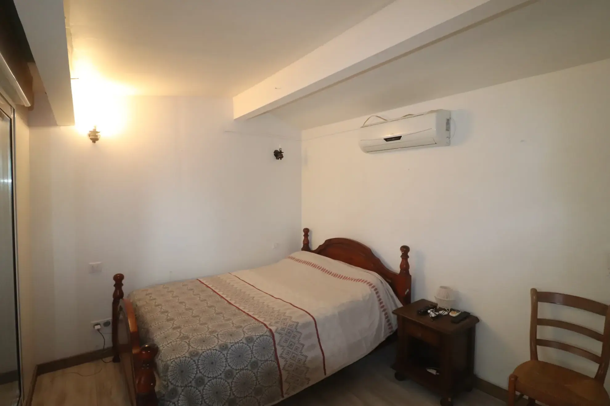 Maison de ville avec balcon et cour à Valras-Plage 